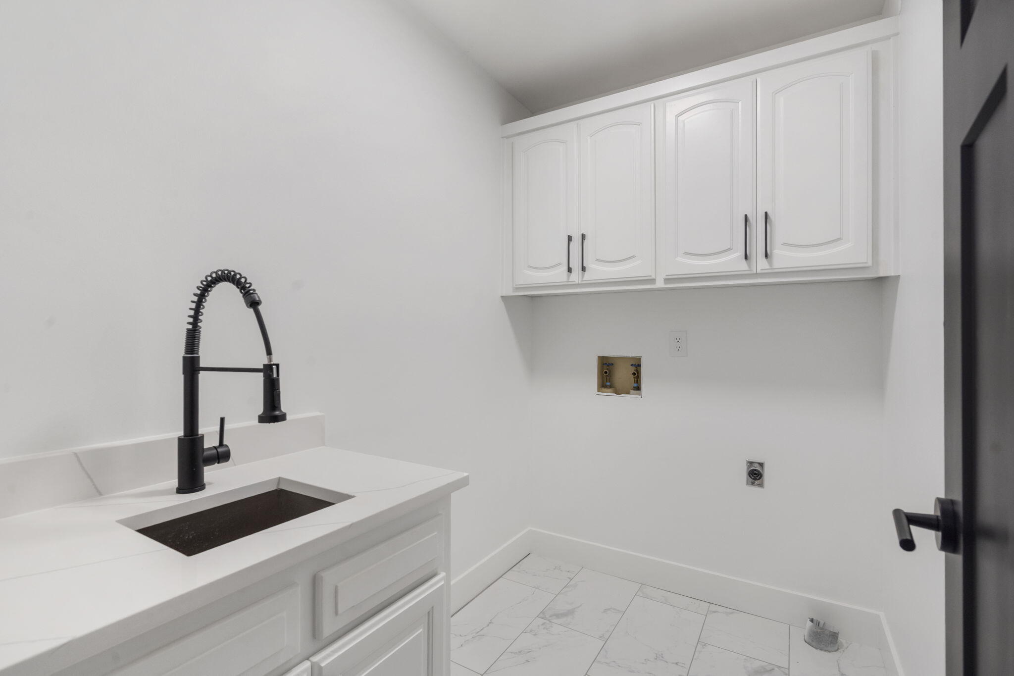 3112 South Ventura Avenue Property Photo 18