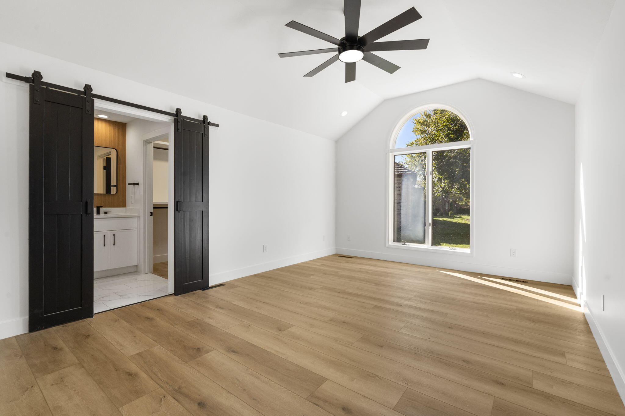 3112 South Ventura Avenue Property Photo 19