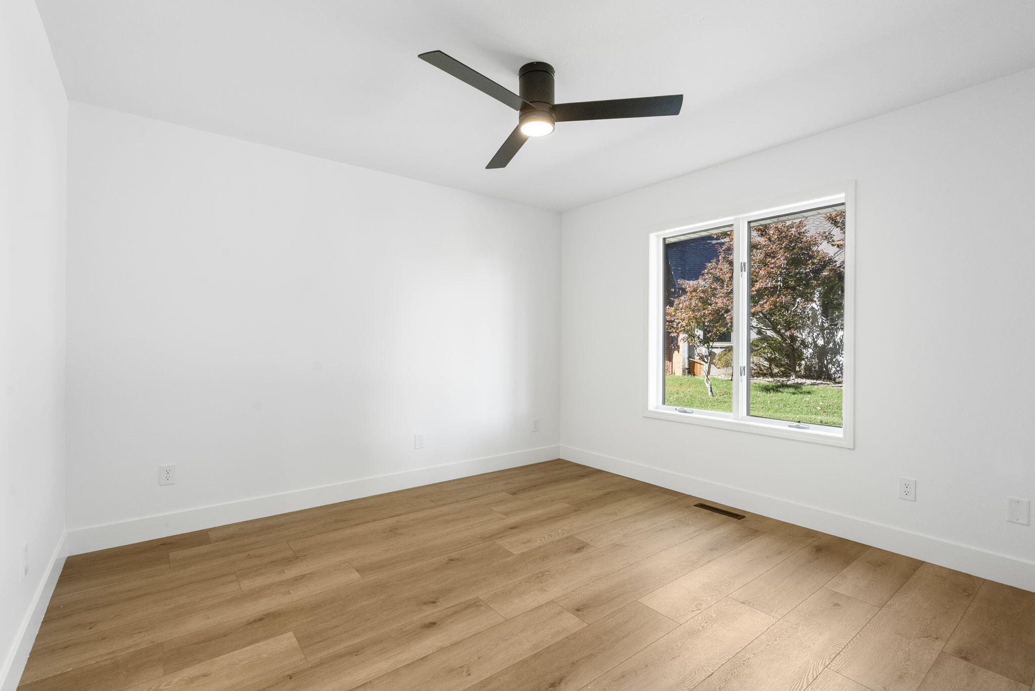 3112 South Ventura Avenue Property Photo 27