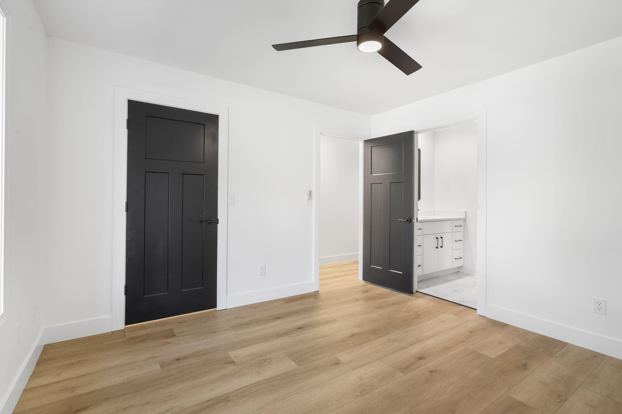 3112 South Ventura Avenue Property Photo 28