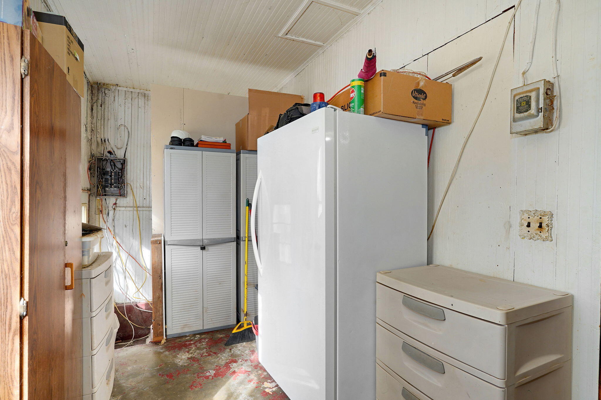 9039 Lawrence 1100 Property Photo 18