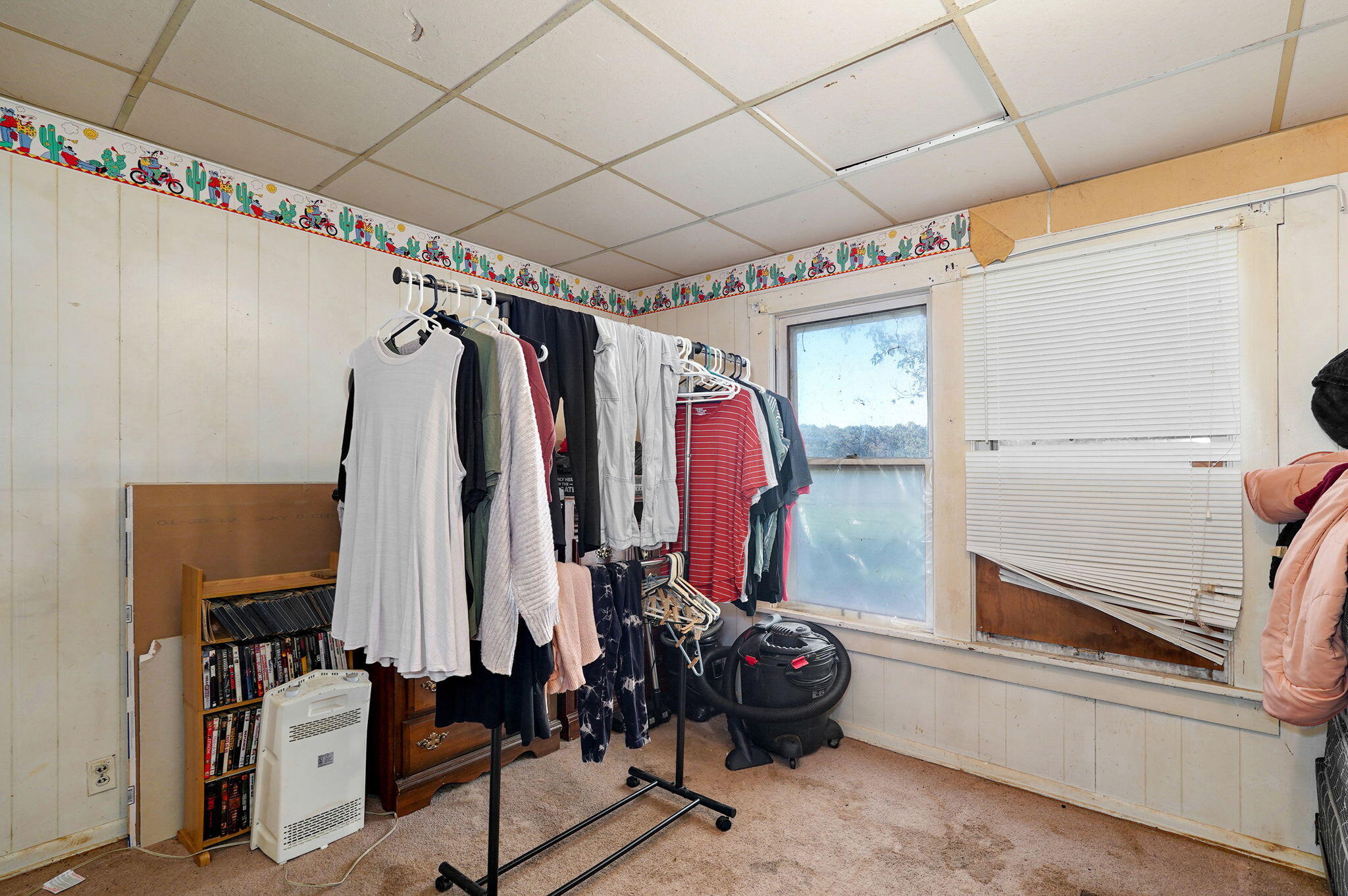 9039 Lawrence 1100 Property Photo 19