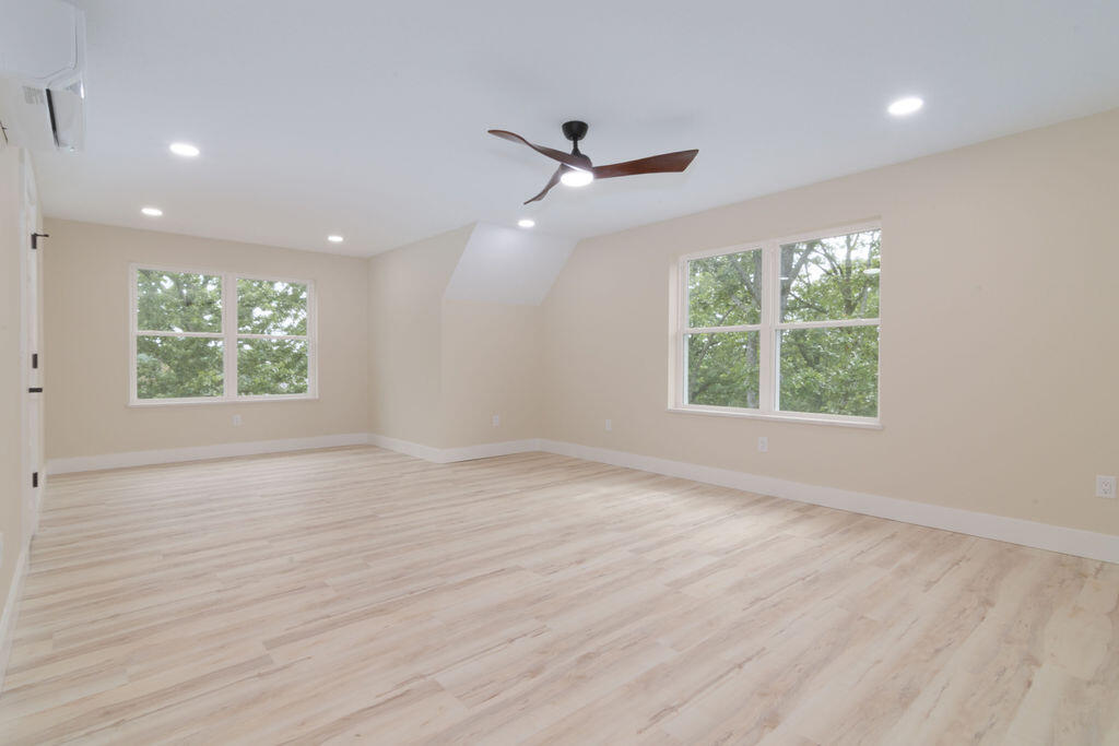 65 Roan Road Property Photo 13