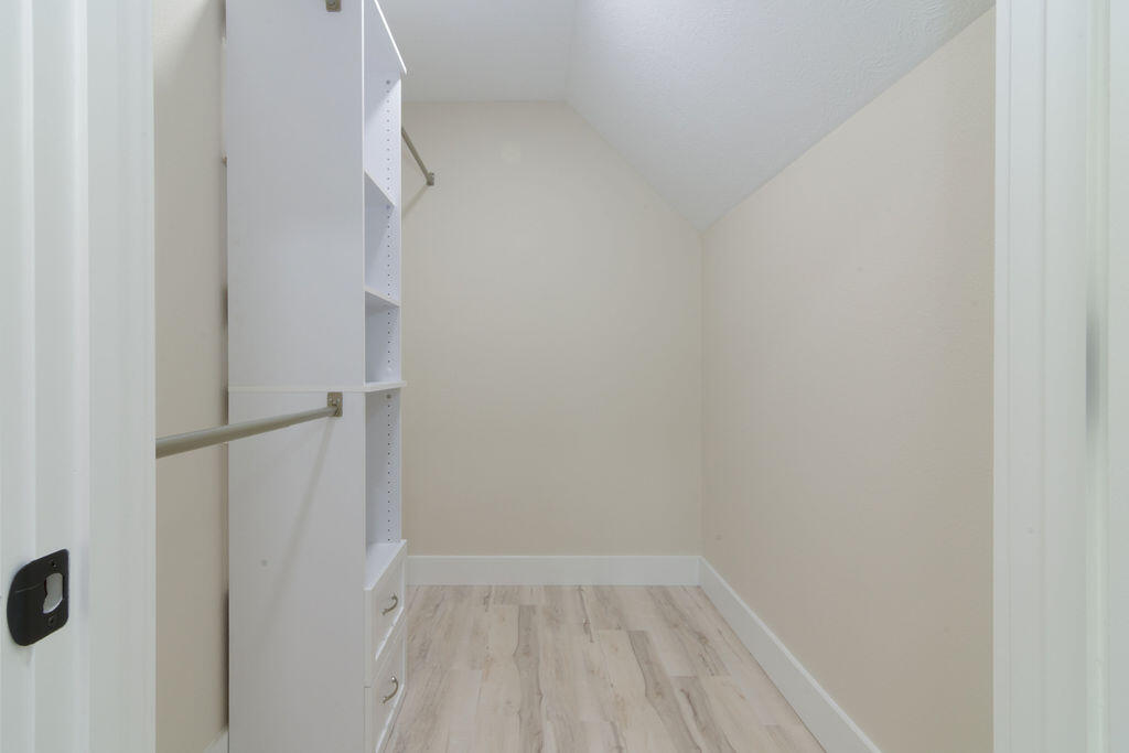 65 Roan Road Property Photo 17