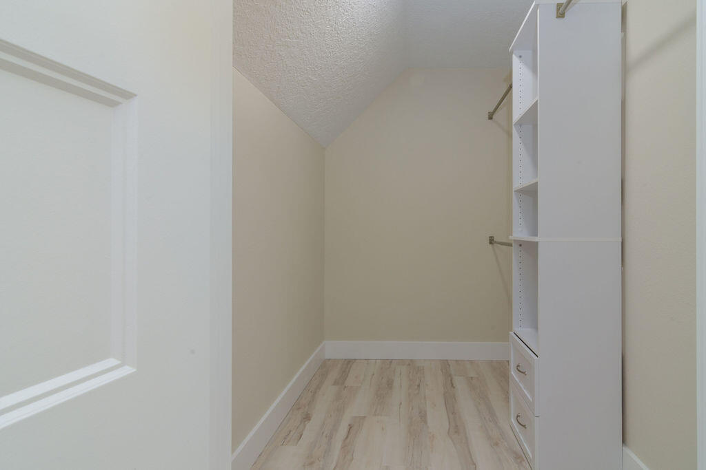 65 Roan Road Property Photo 24