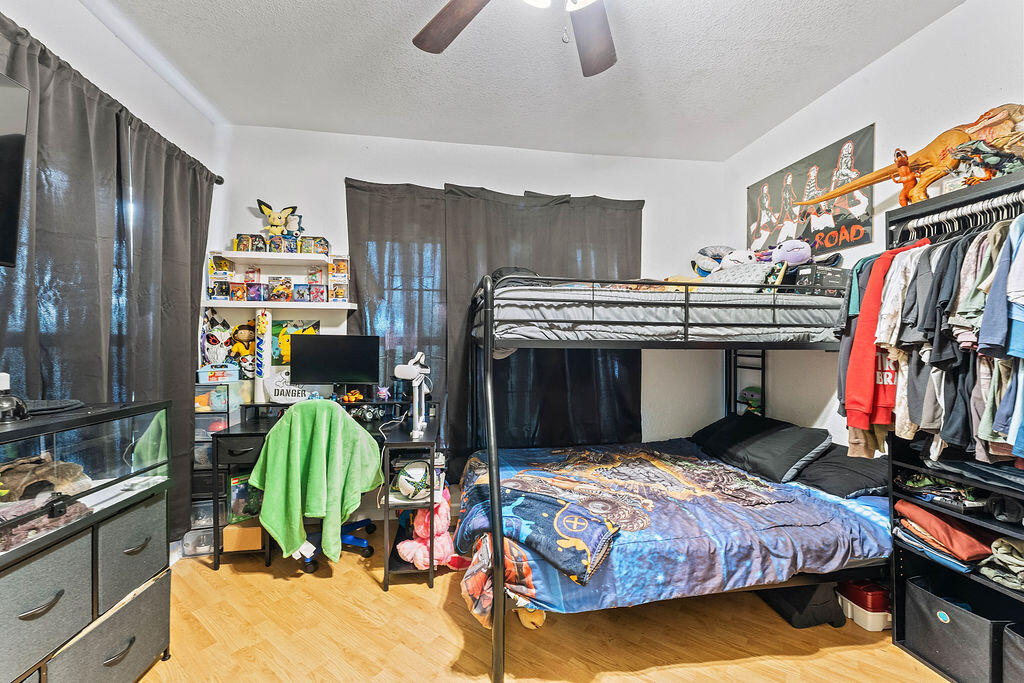 202 Oak Street Property Photo 24