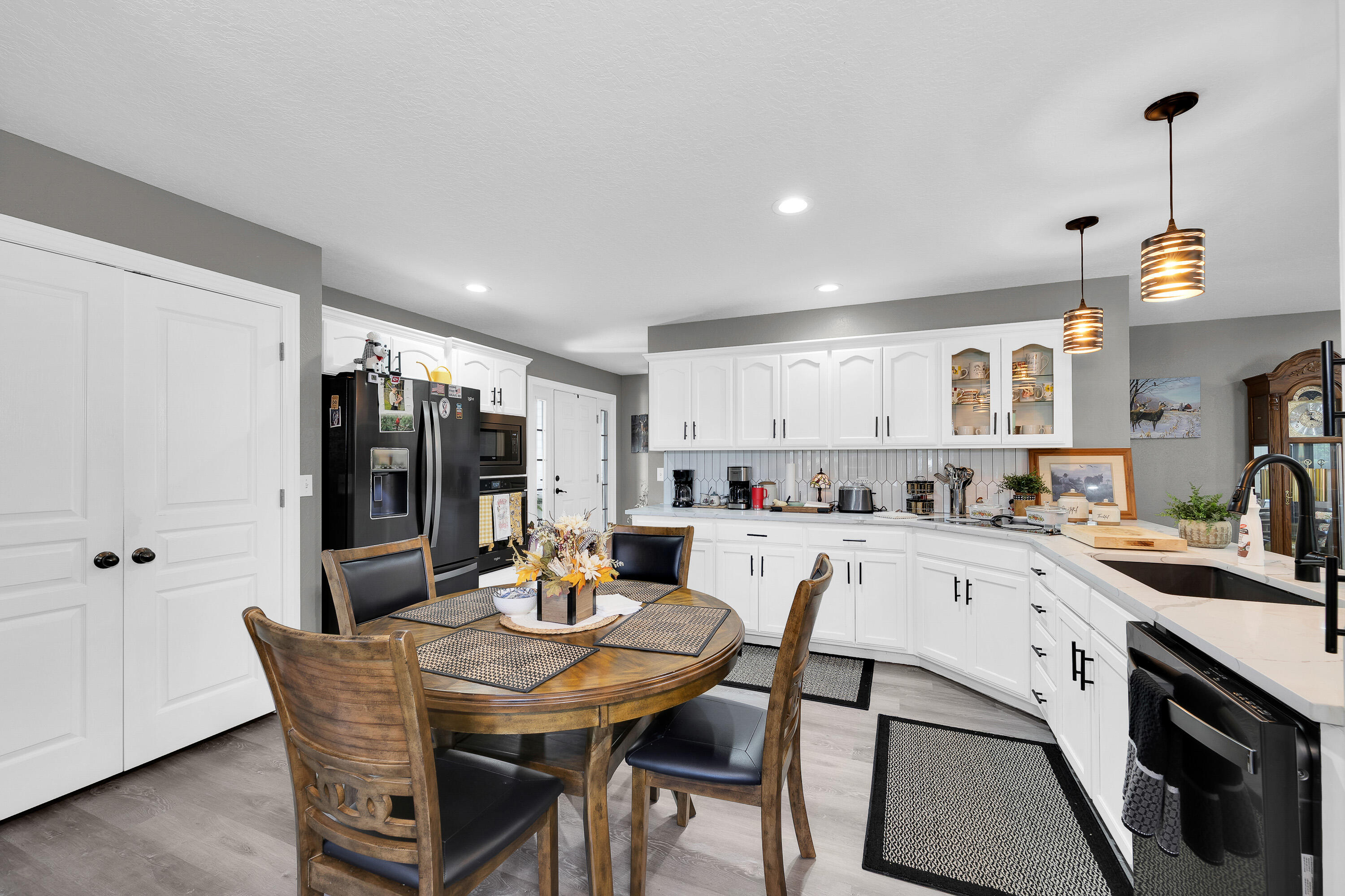 7940 Highway Nn Property Photo 5