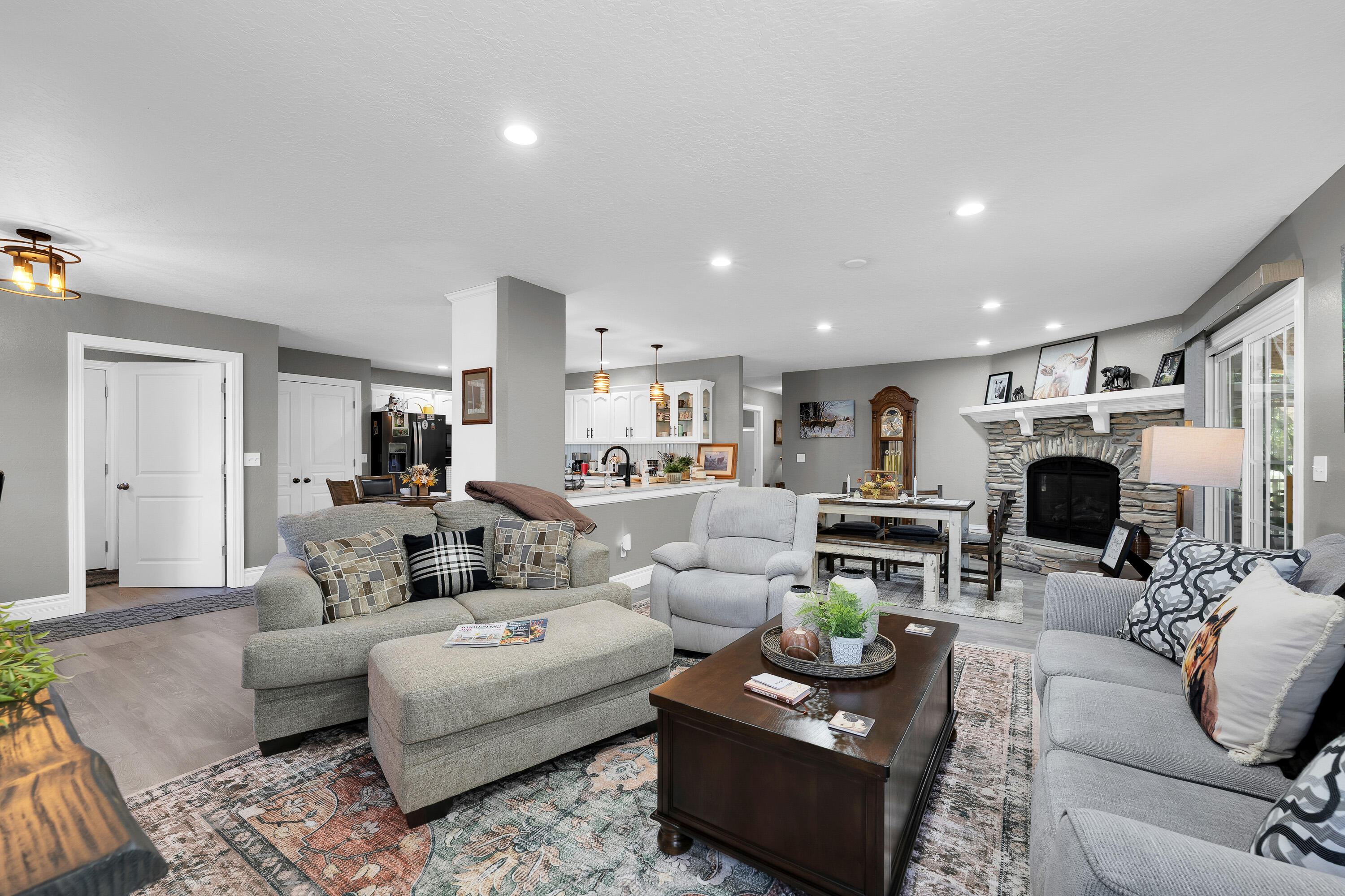 7940 Highway Nn Property Photo 9