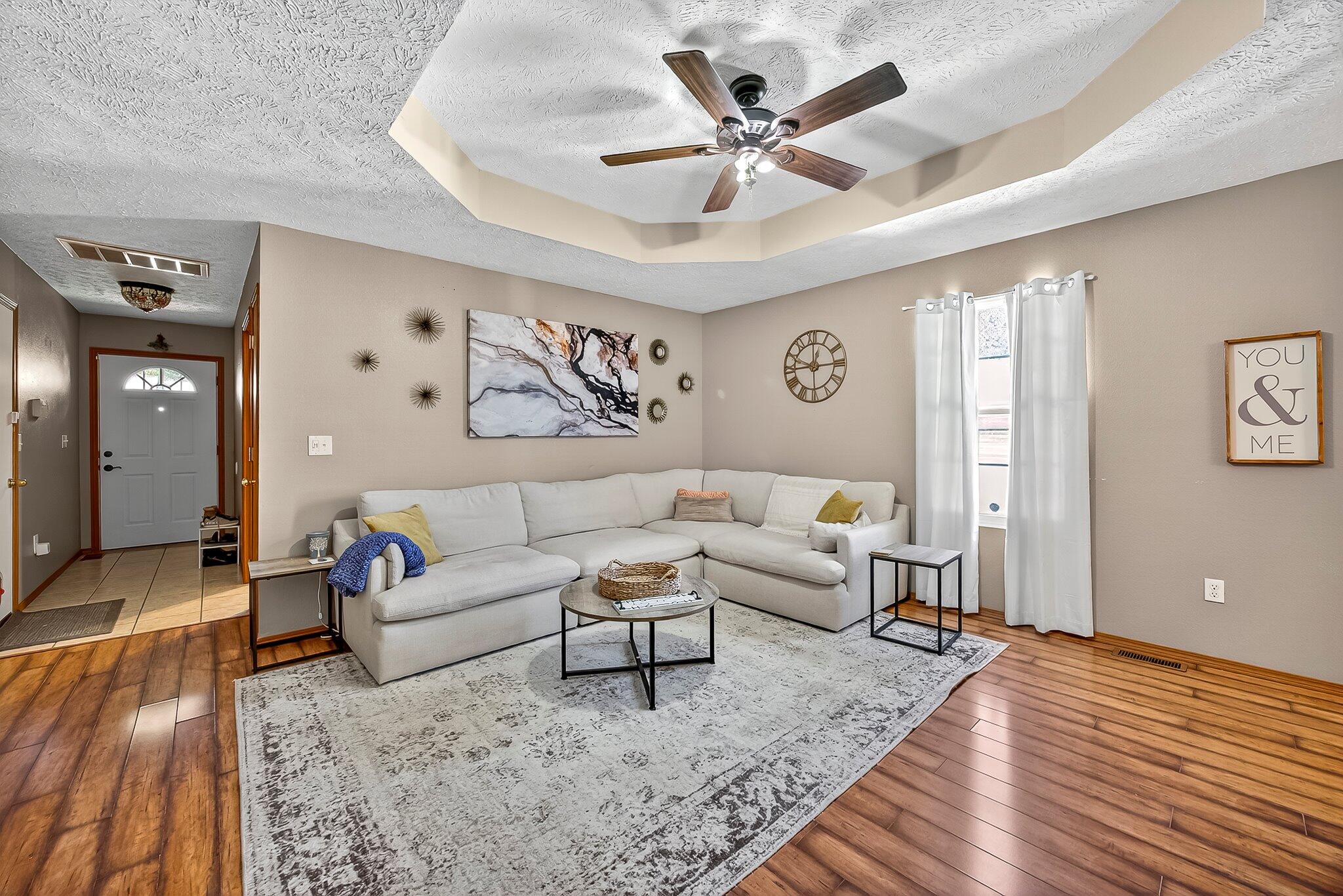 1638 North Engel Avenue Property Photo 6