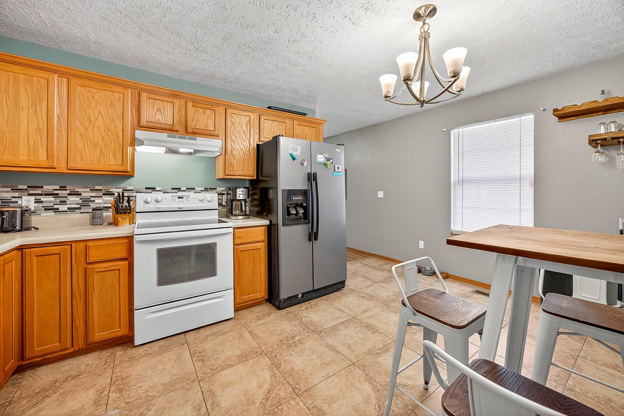 1638 North Engel Avenue Property Photo 10