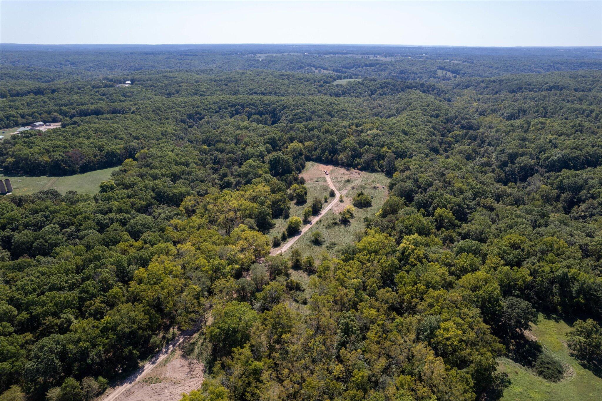 000 Watts Road Property Photo 13