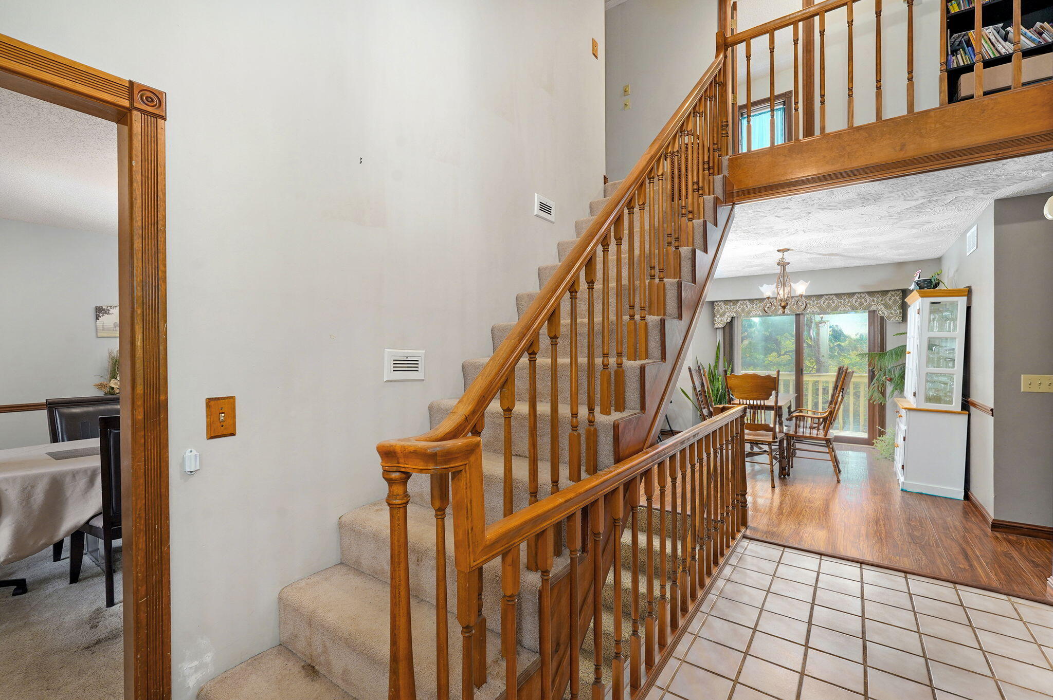 4310 West Farm Road 54 Property Photo 2