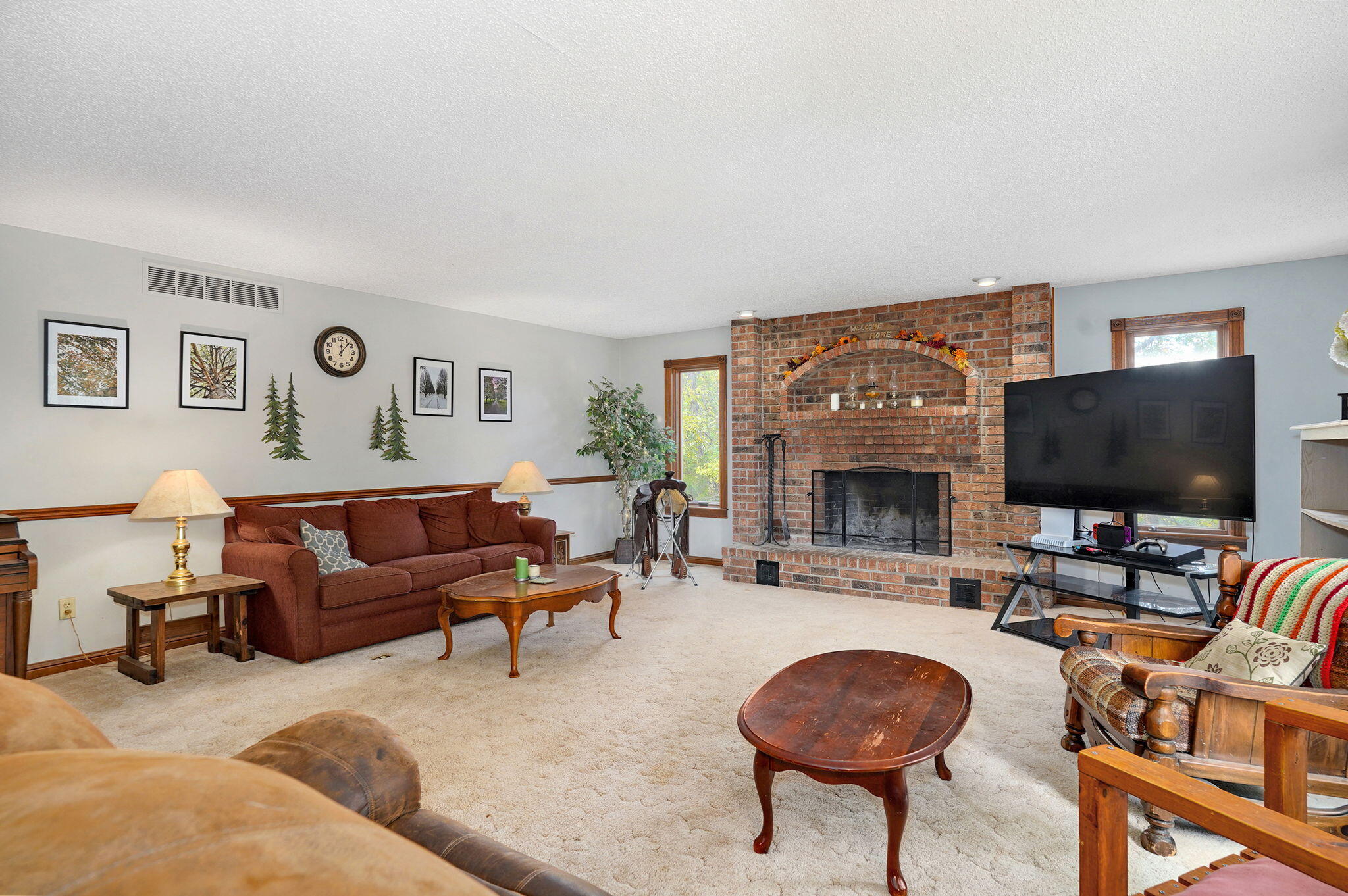 4310 West Farm Road 54 Property Photo 6