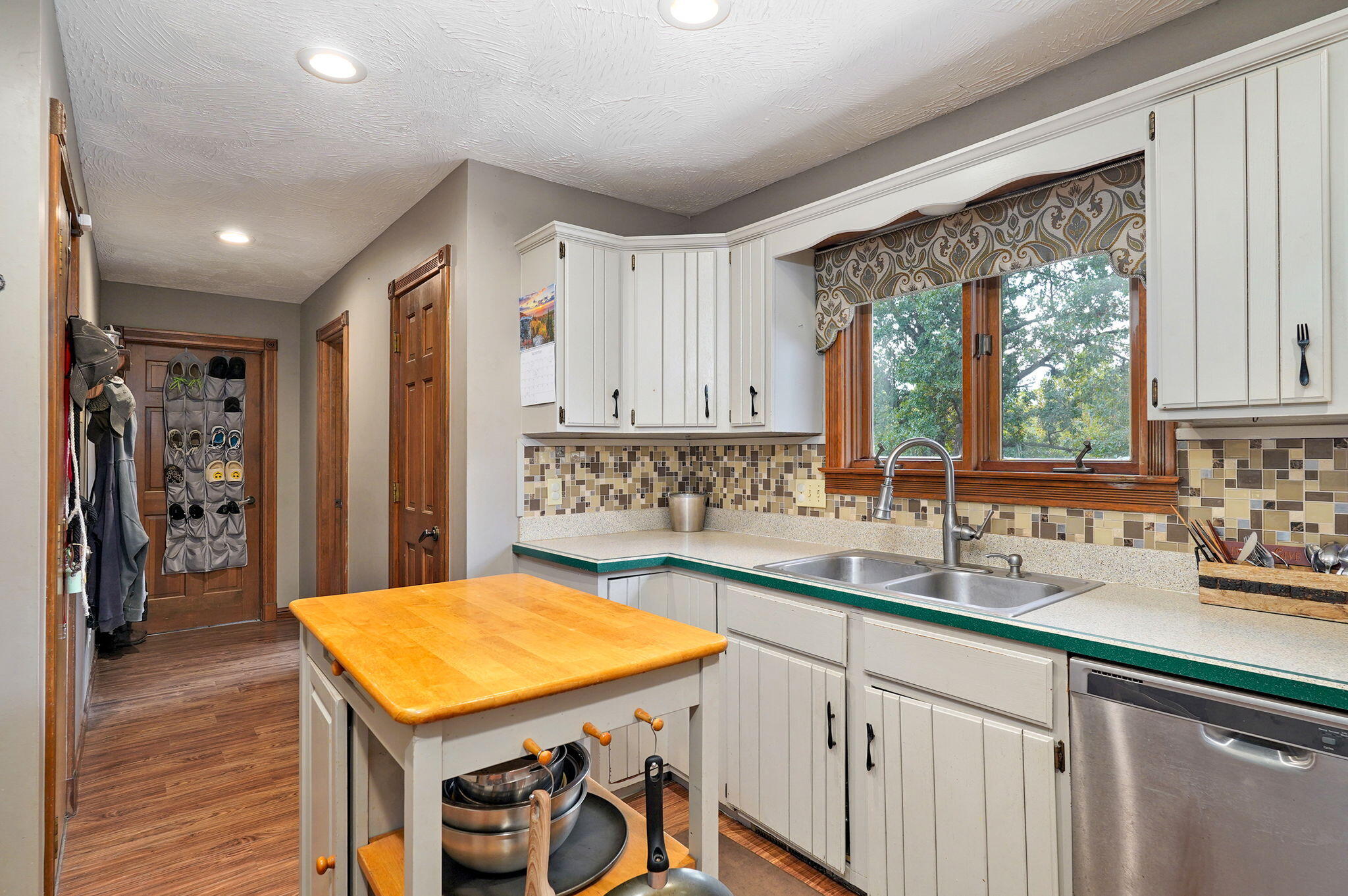 4310 West Farm Road 54 Property Photo 13