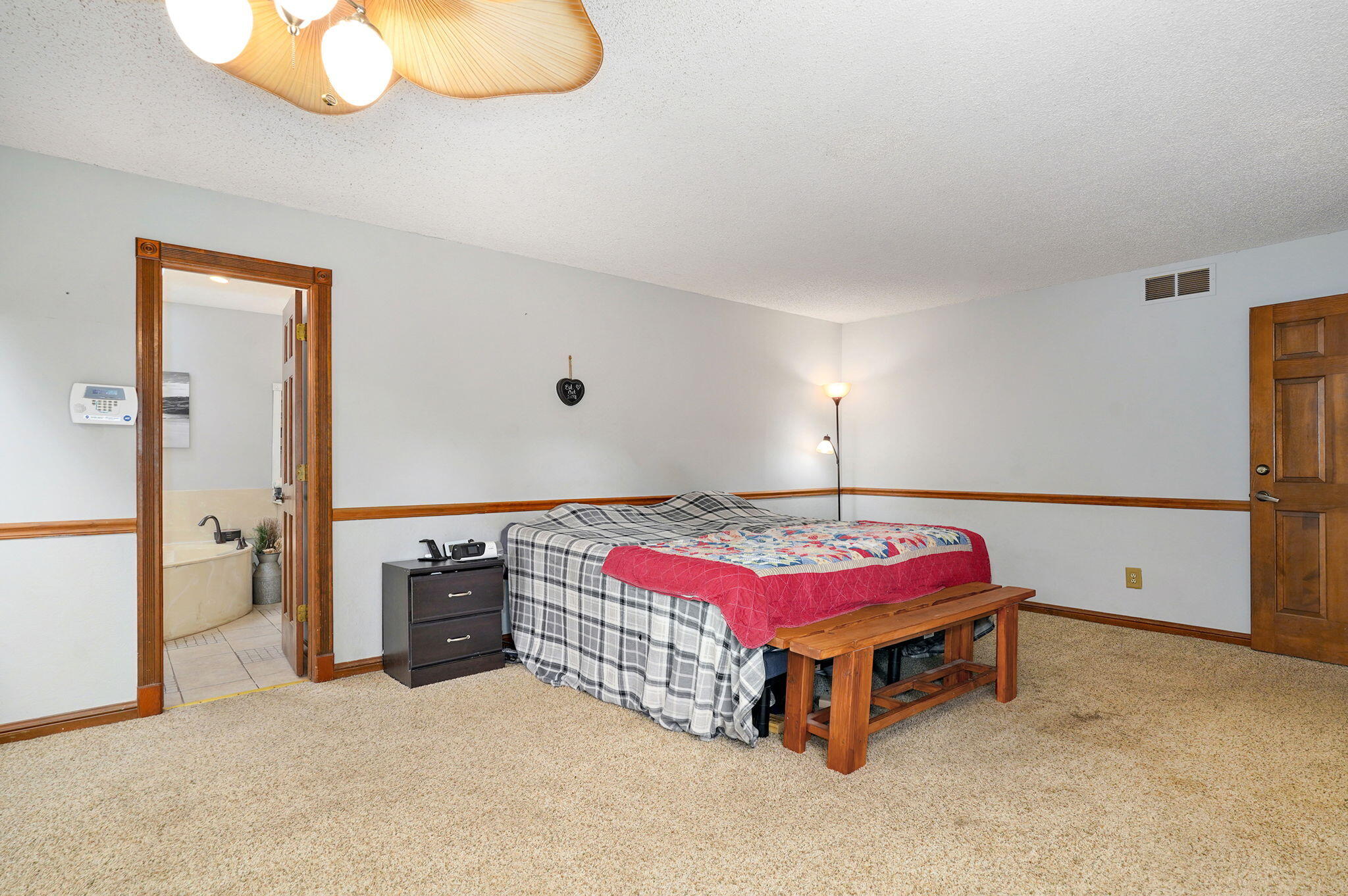 4310 West Farm Road 54 Property Photo 19