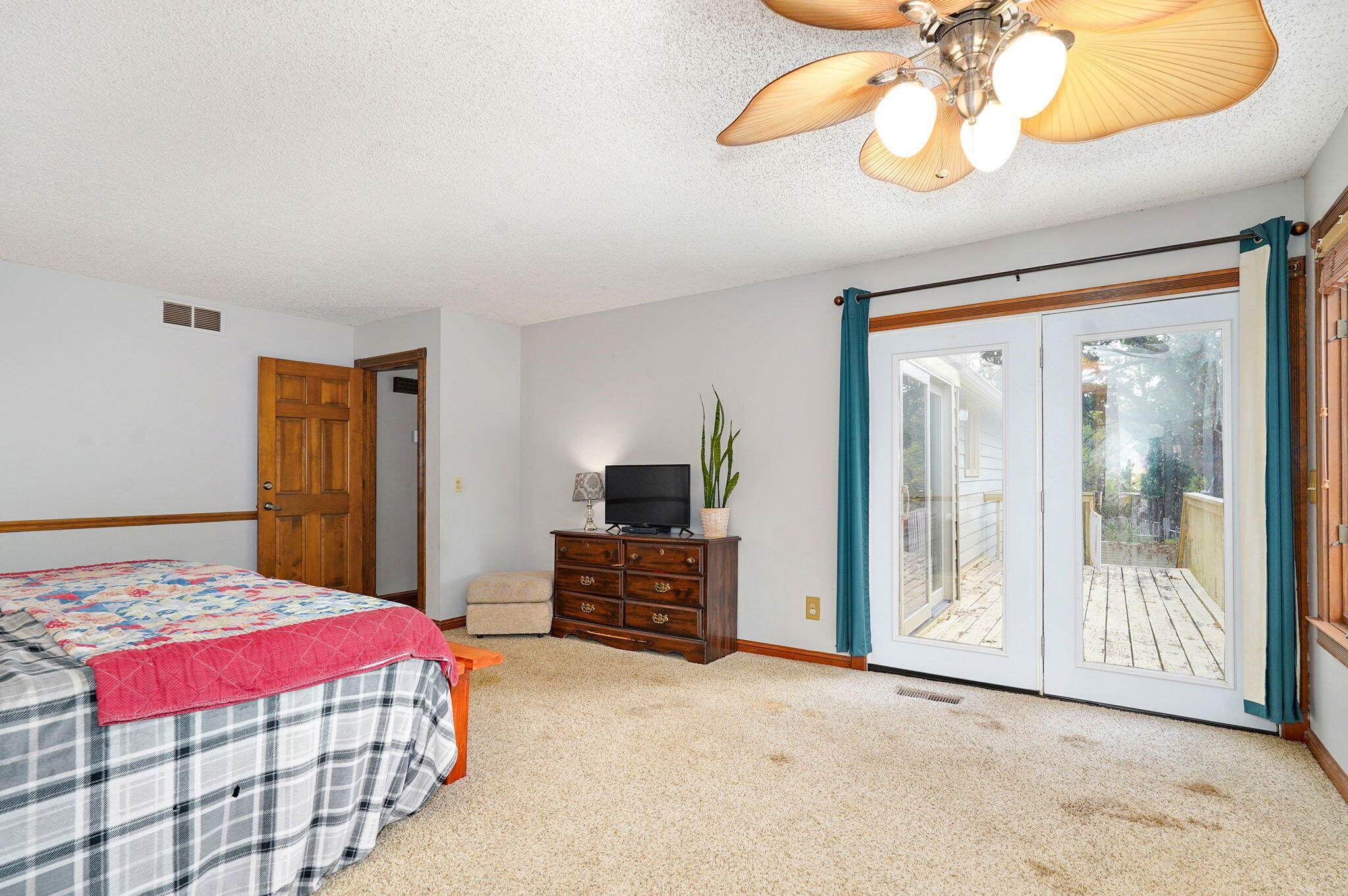 4310 West Farm Road 54 Property Photo 20