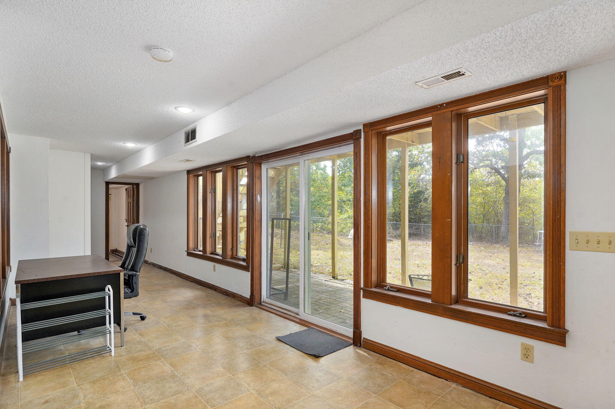 4310 West Farm Road 54 Property Photo 30