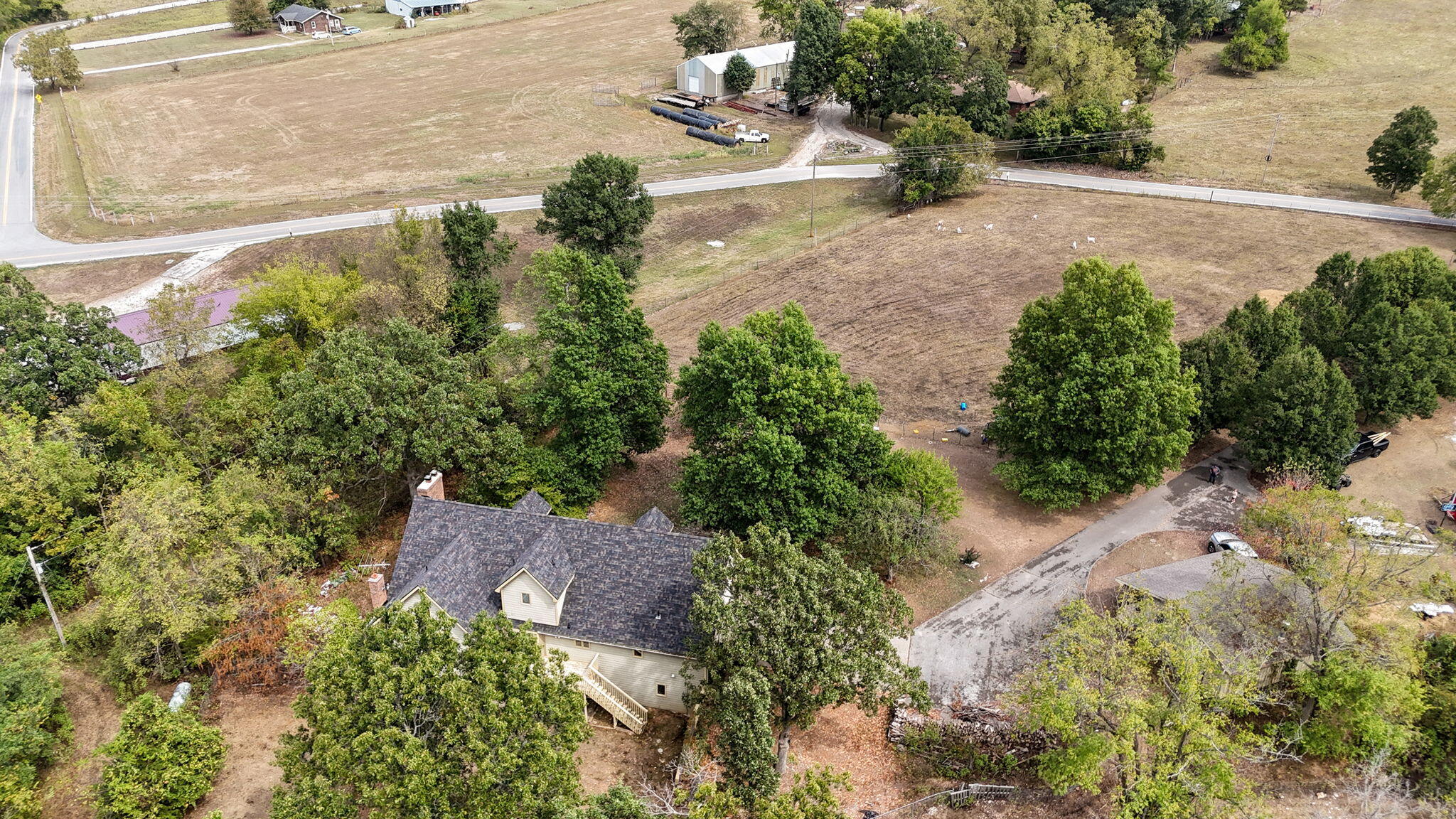 4310 West Farm Road 54 Property Photo 85