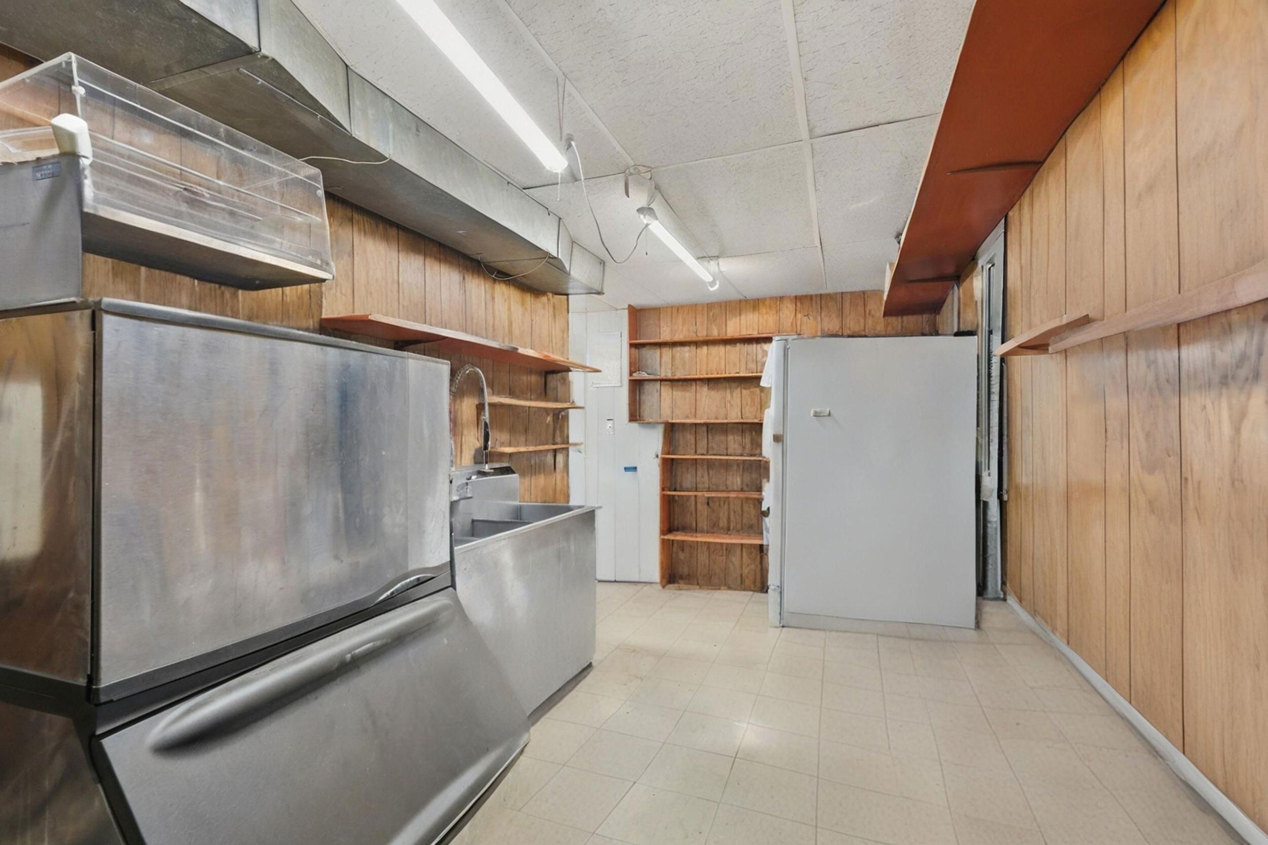 27622 Big Rock Road Property Photo 9