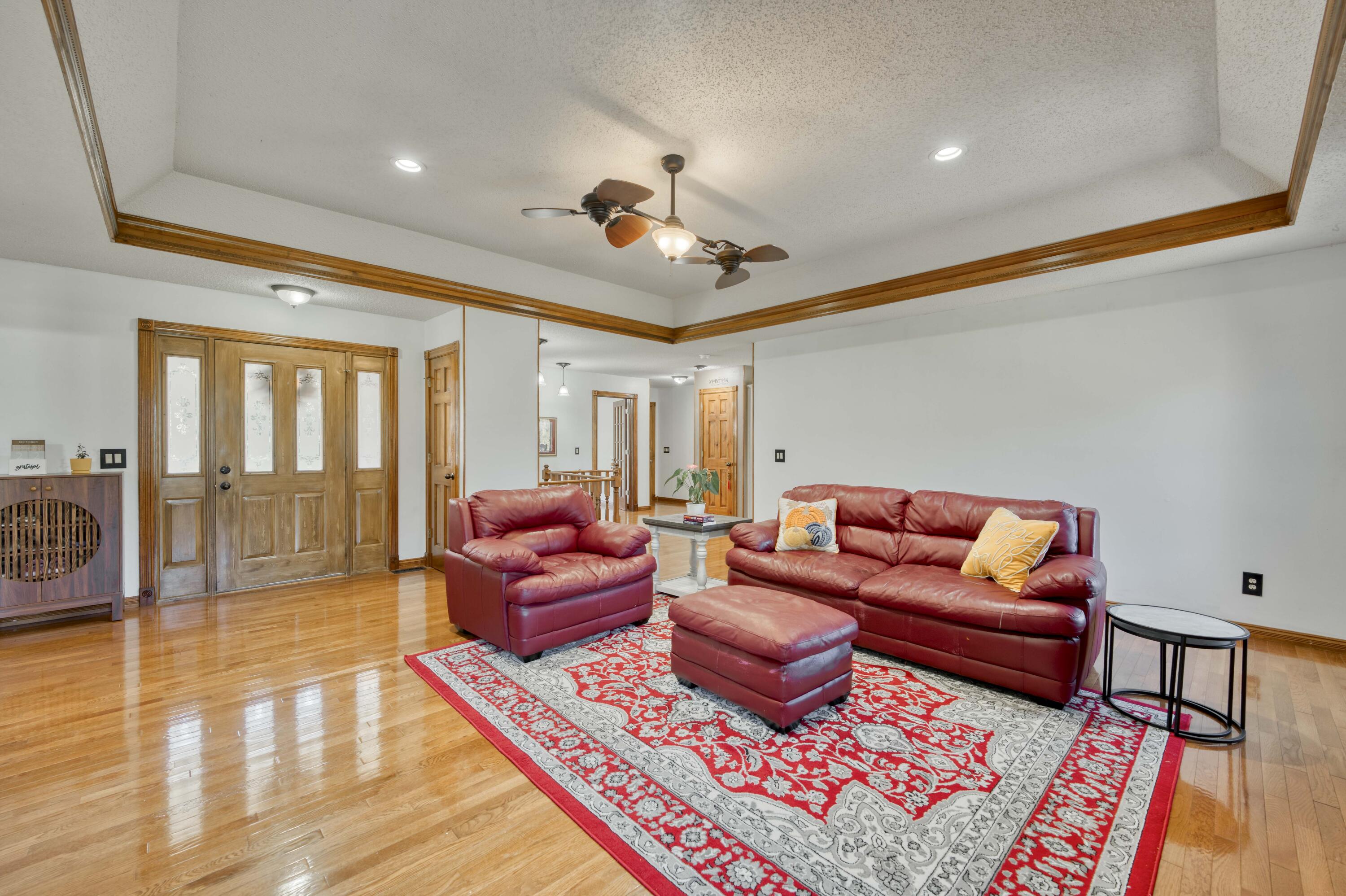 1907 North Prairie Court Property Photo 11