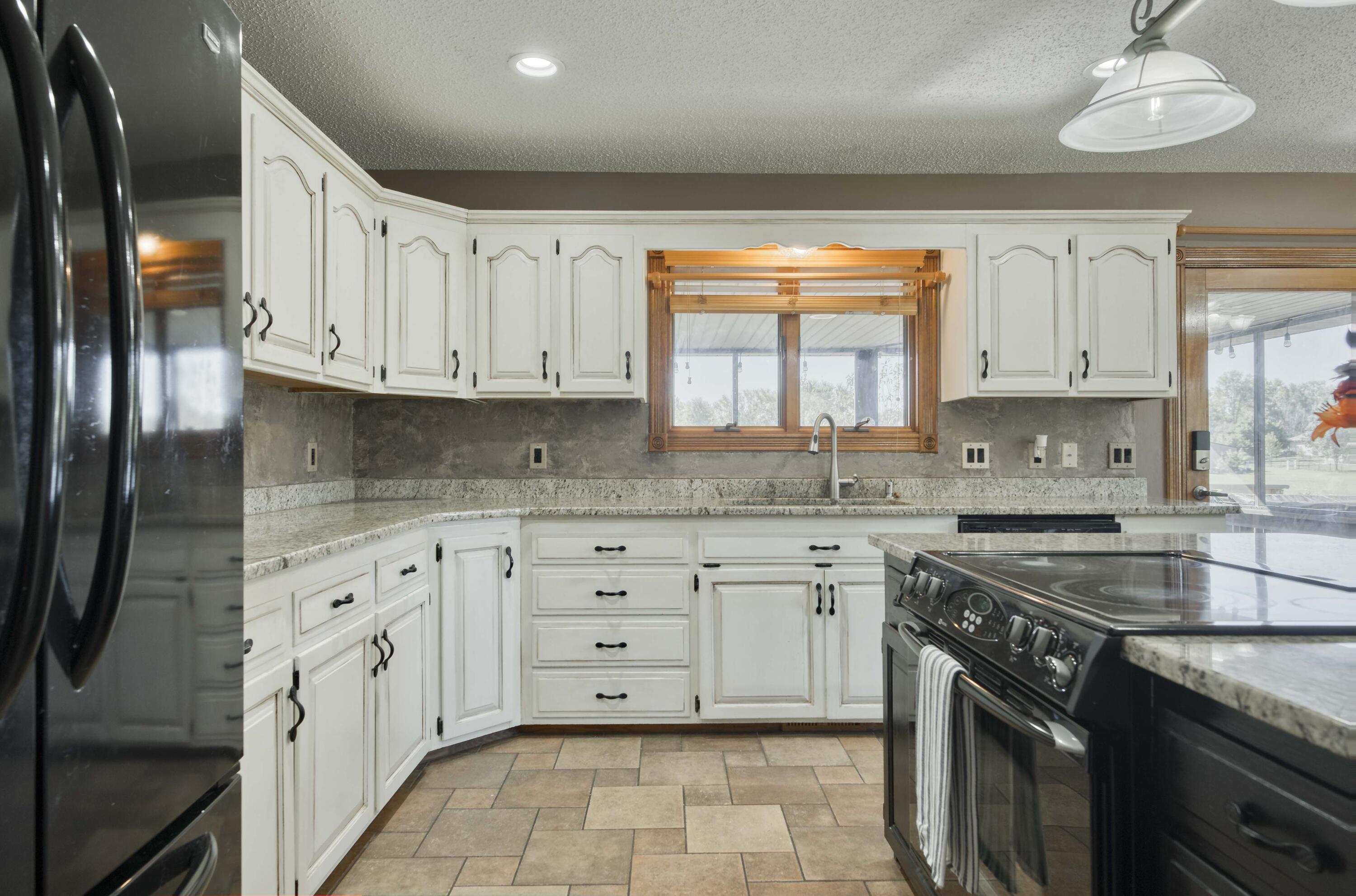 1907 North Prairie Court Property Photo 20