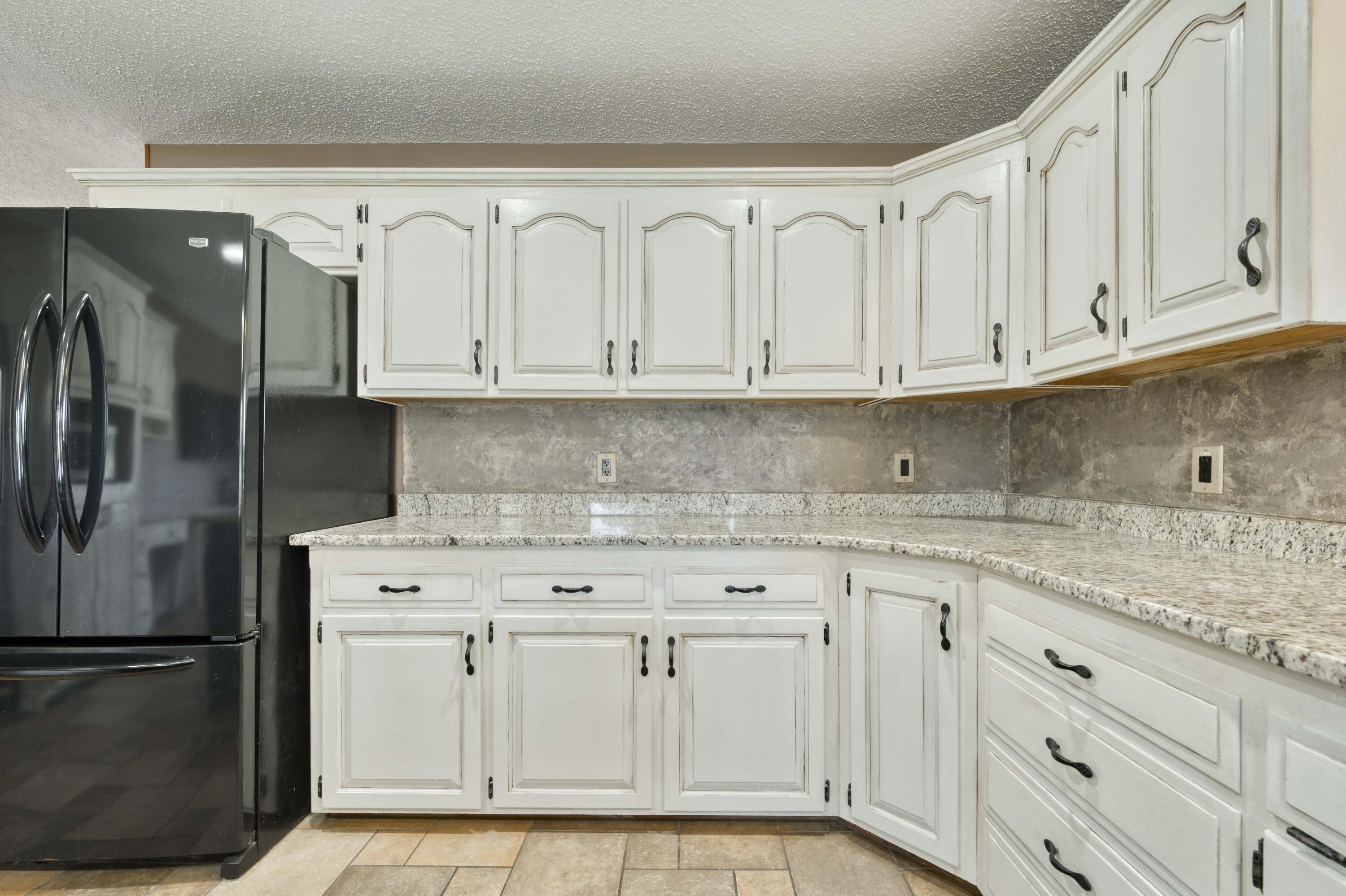 1907 North Prairie Court Property Photo 21