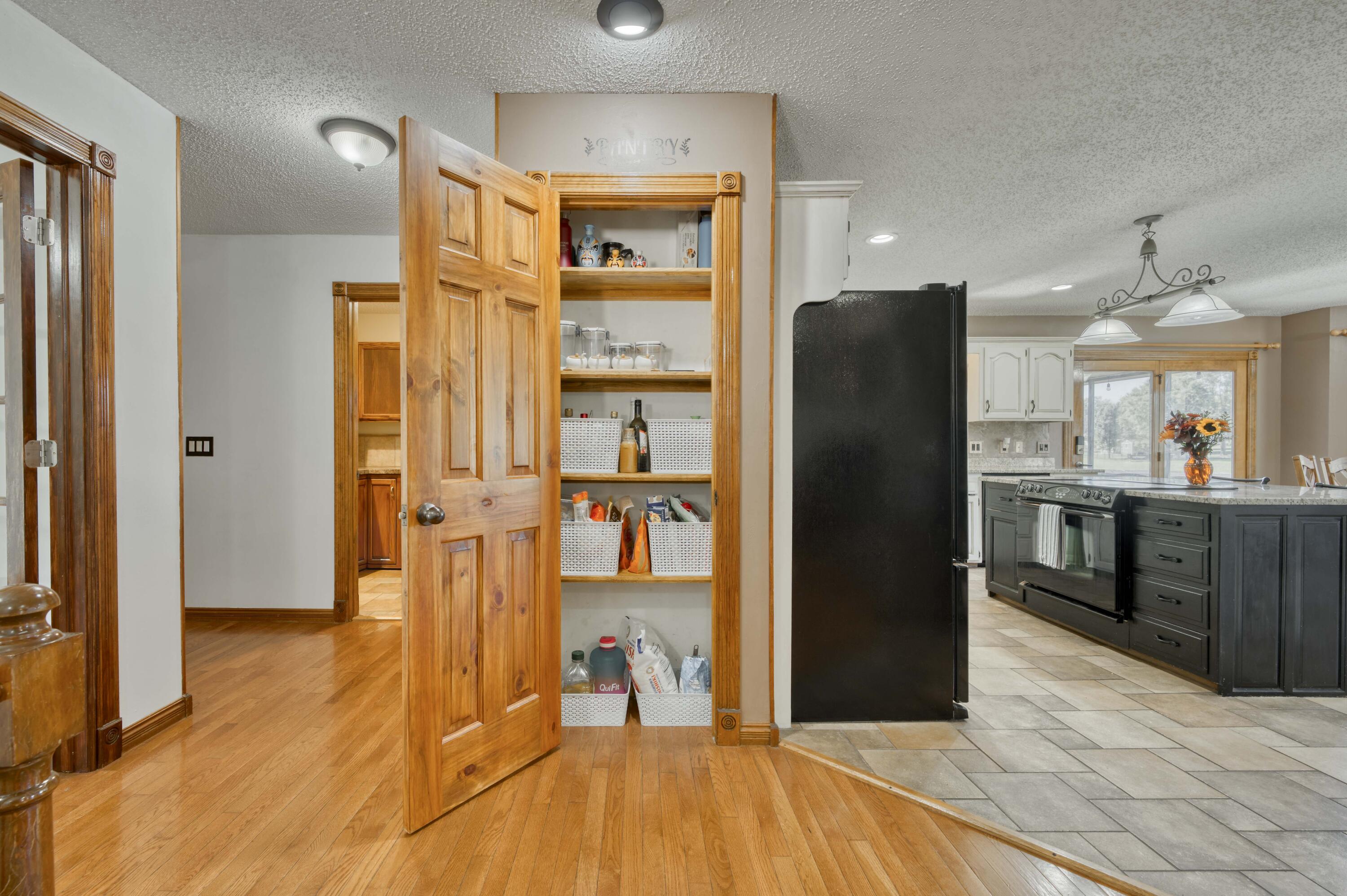 1907 North Prairie Court Property Photo 25