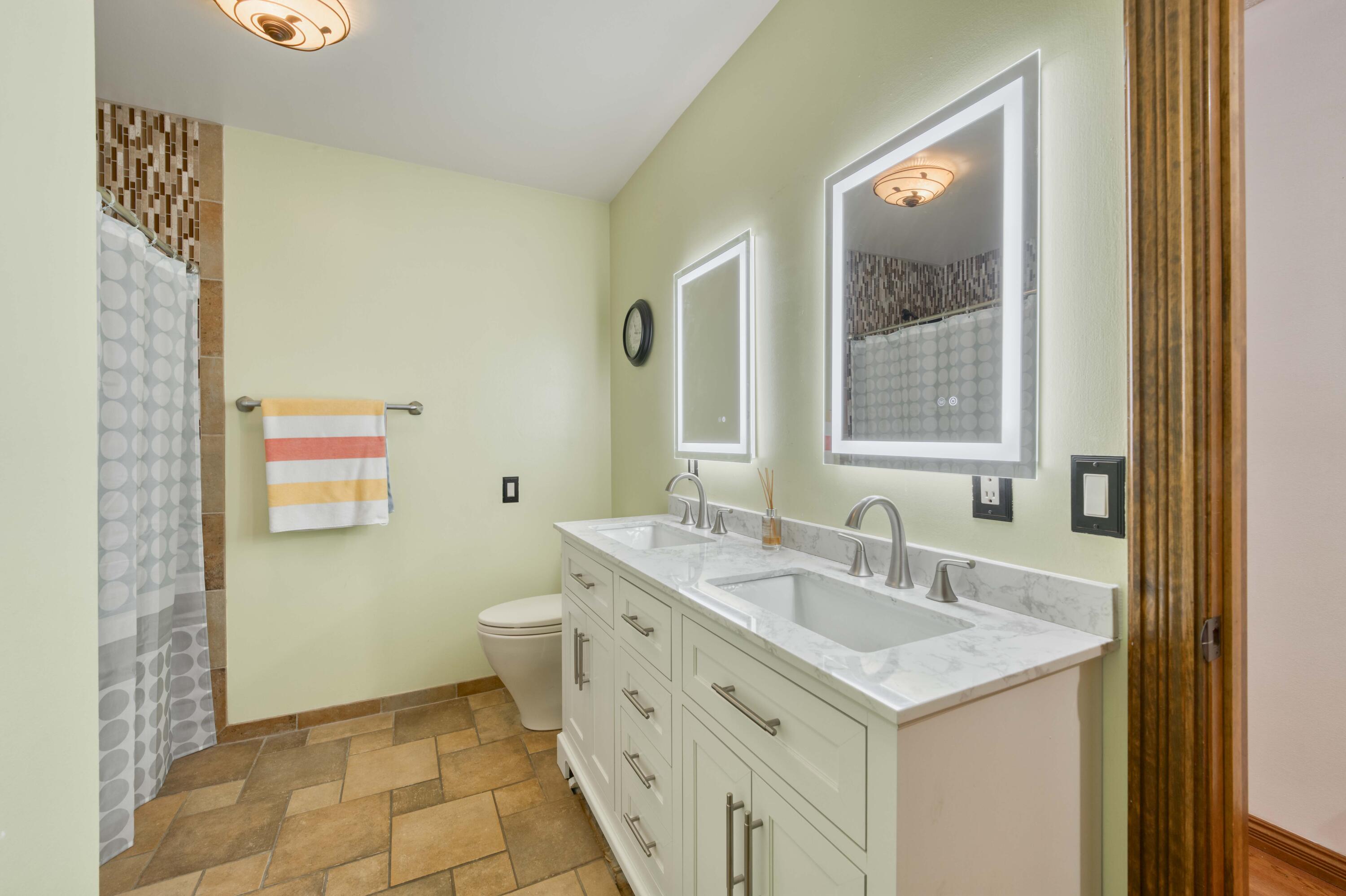 1907 North Prairie Court Property Photo 36