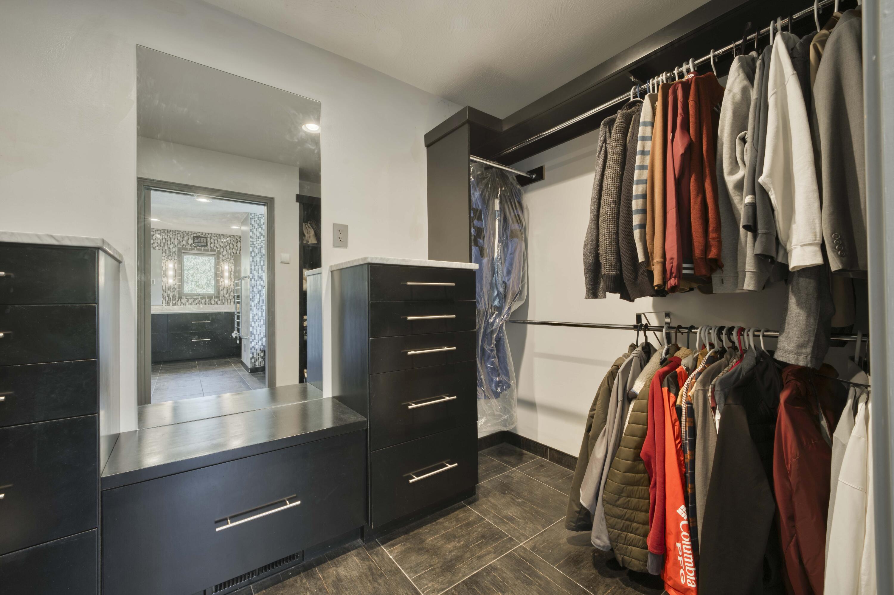 1907 North Prairie Court Property Photo 48