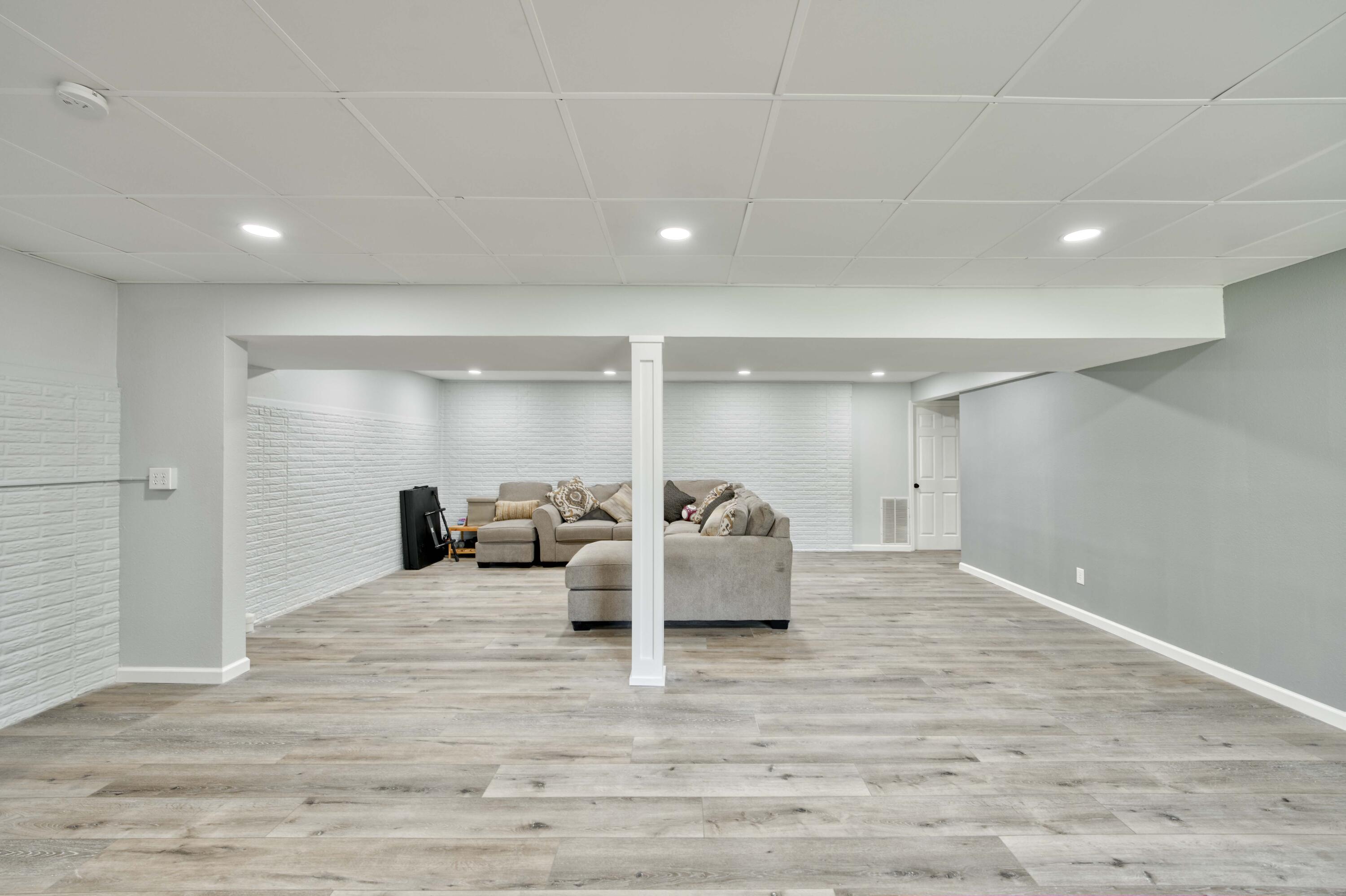 1907 North Prairie Court Property Photo 55