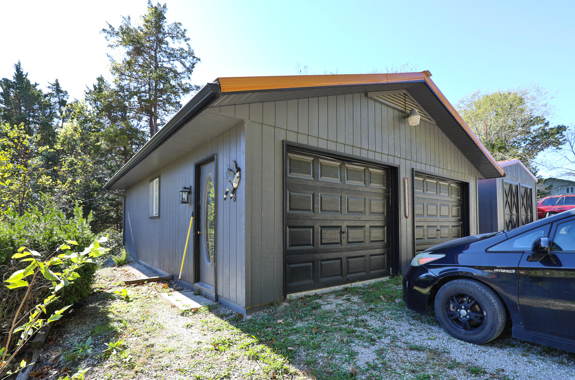 20494 Avery Road Property Photo 3