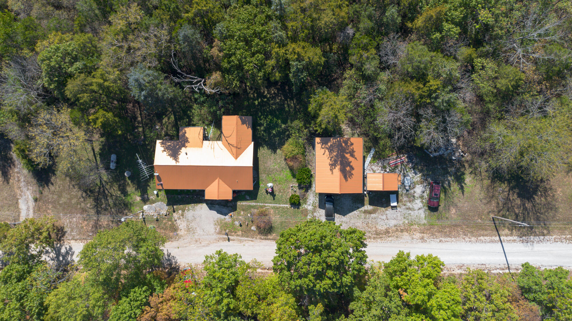 20494 Avery Road Property Photo 9