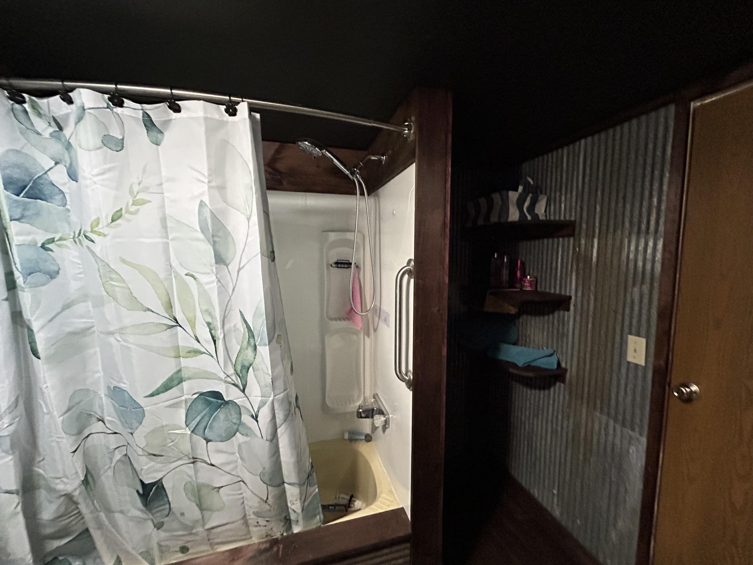 20494 Avery Road Property Photo 30