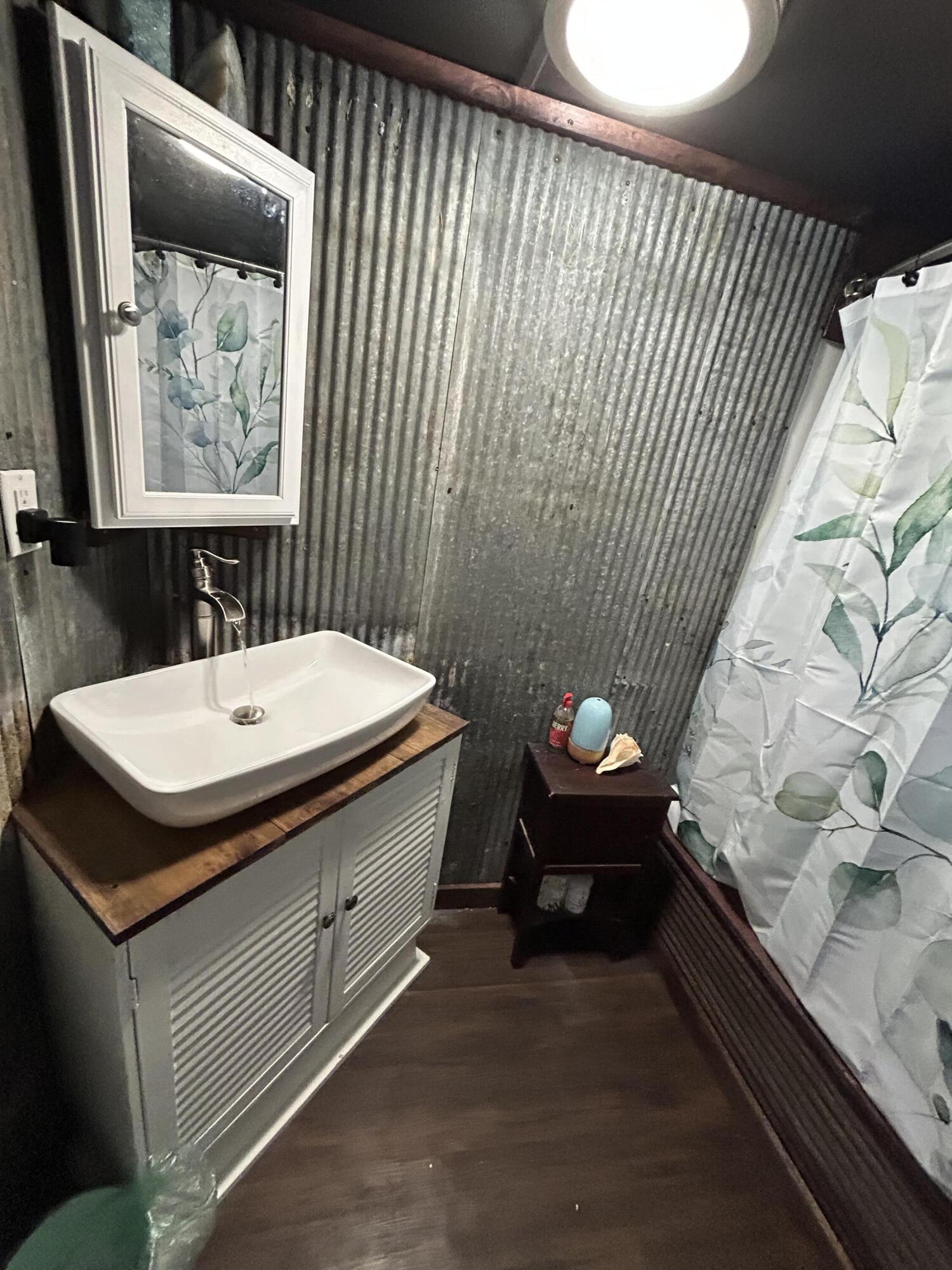 20494 Avery Road Property Photo 31