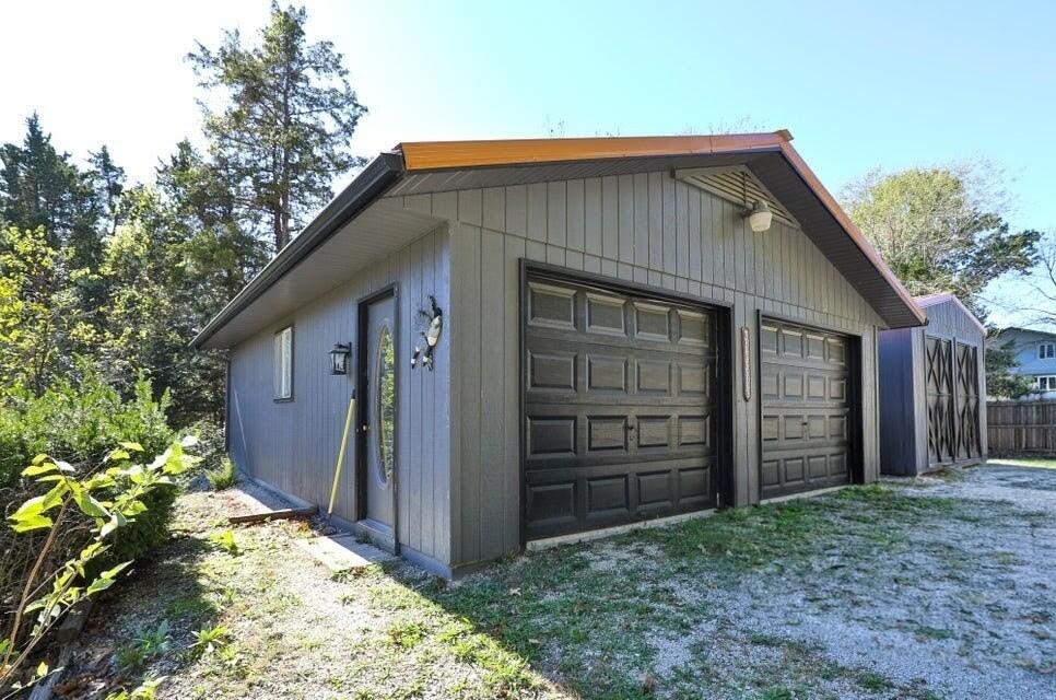 20494 Avery Road Property Photo 41
