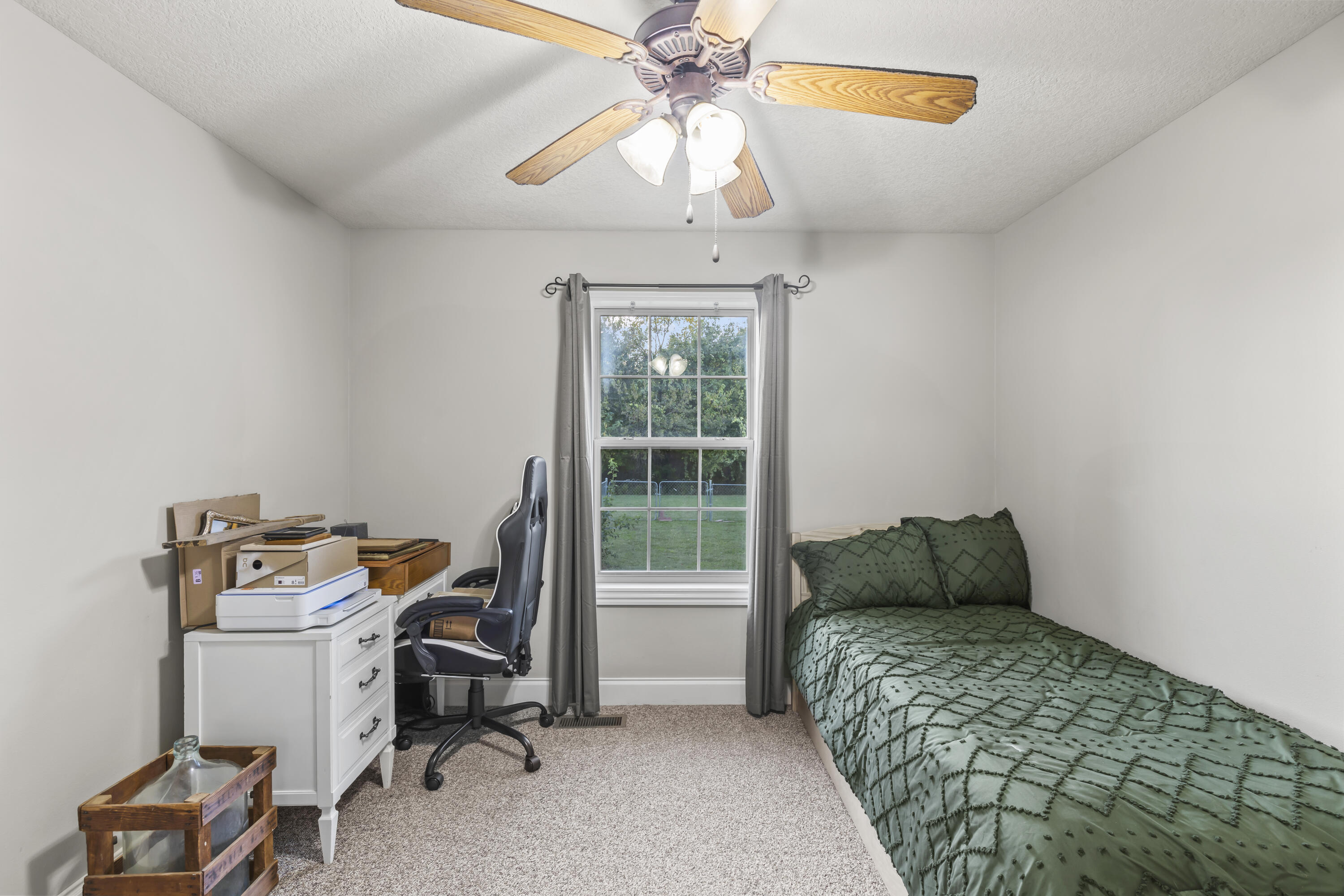 1405 Hagny Street Property Photo 7