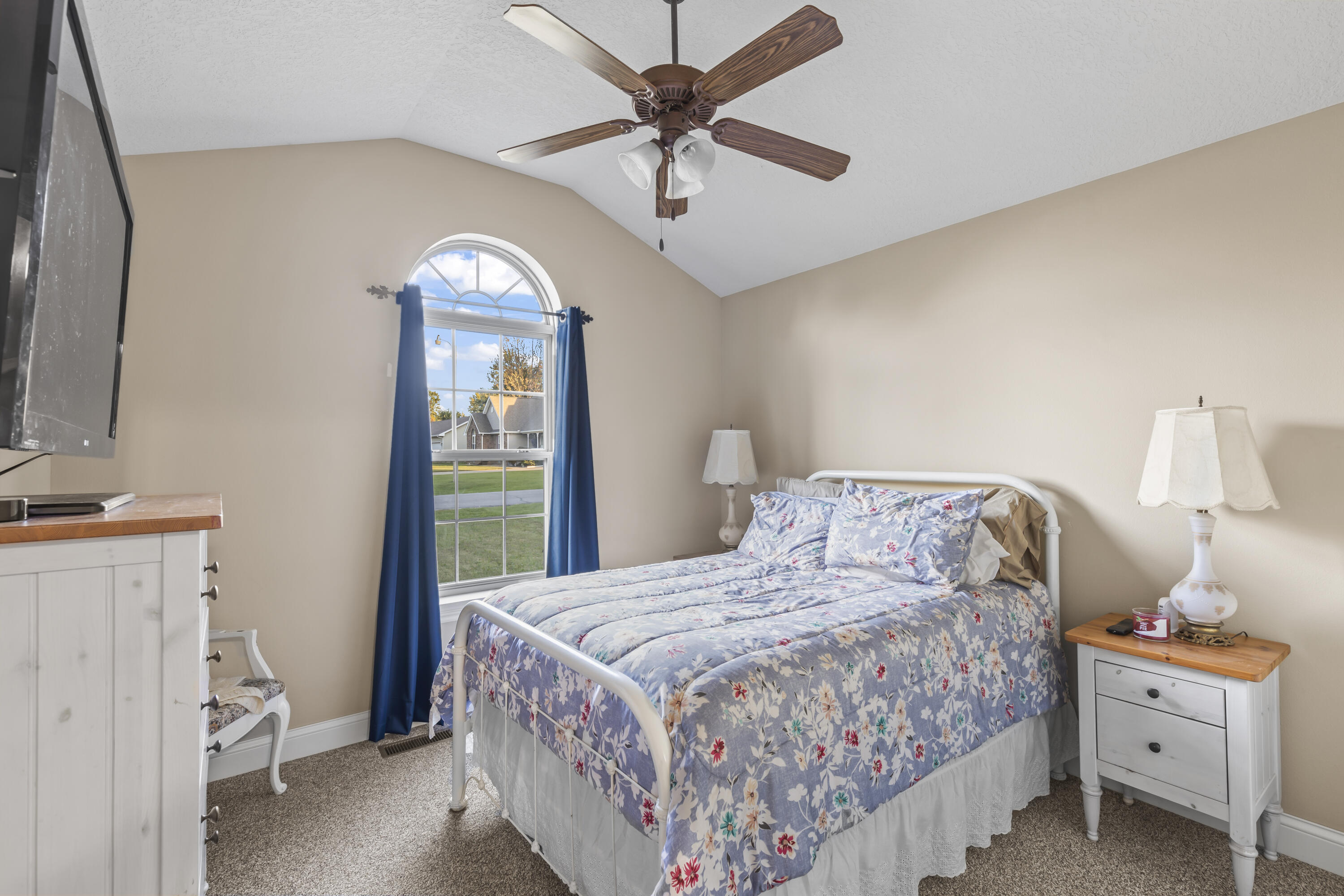 1405 Hagny Street Property Photo 10