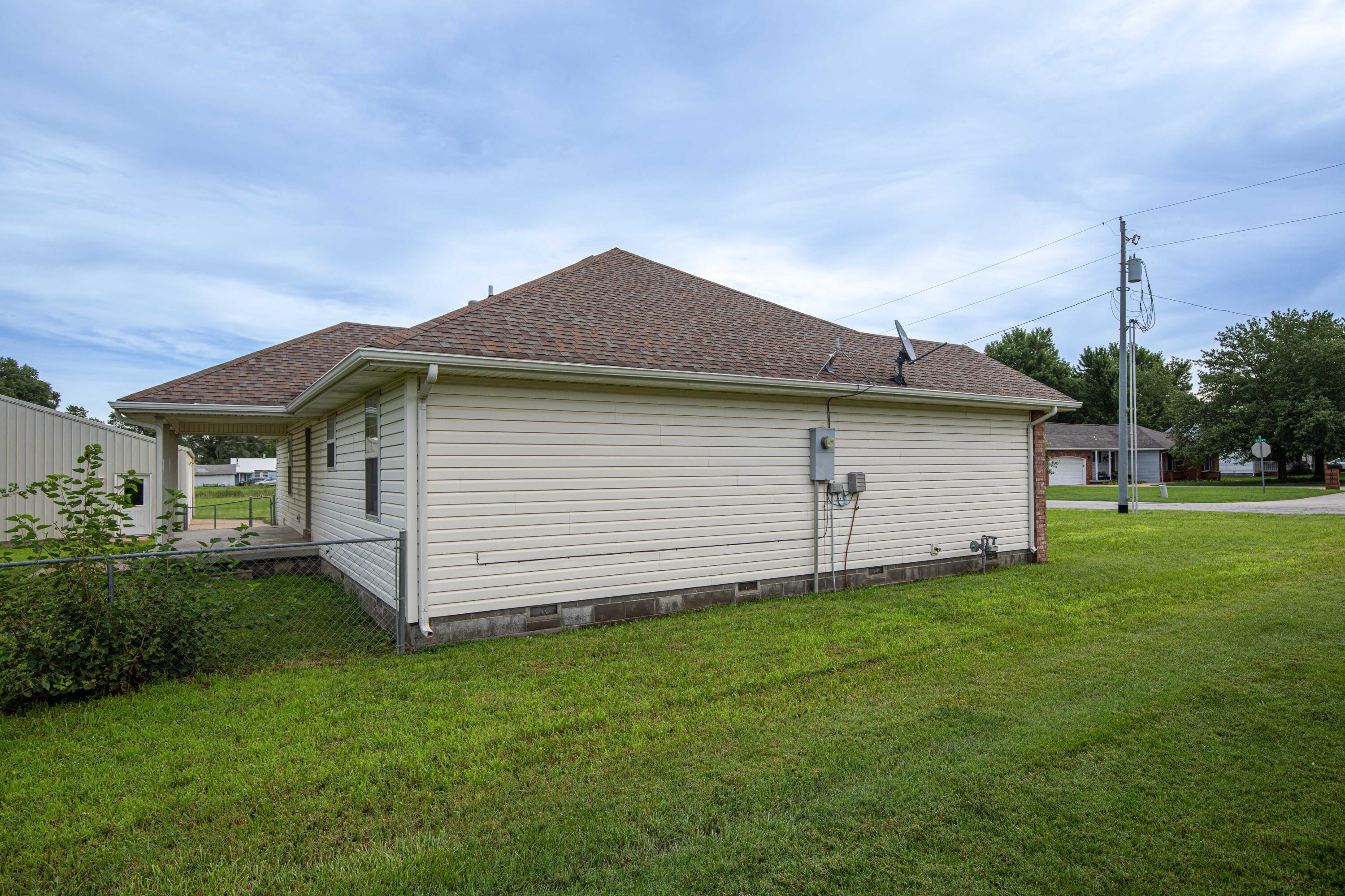 1405 Hagny Street Property Photo 42