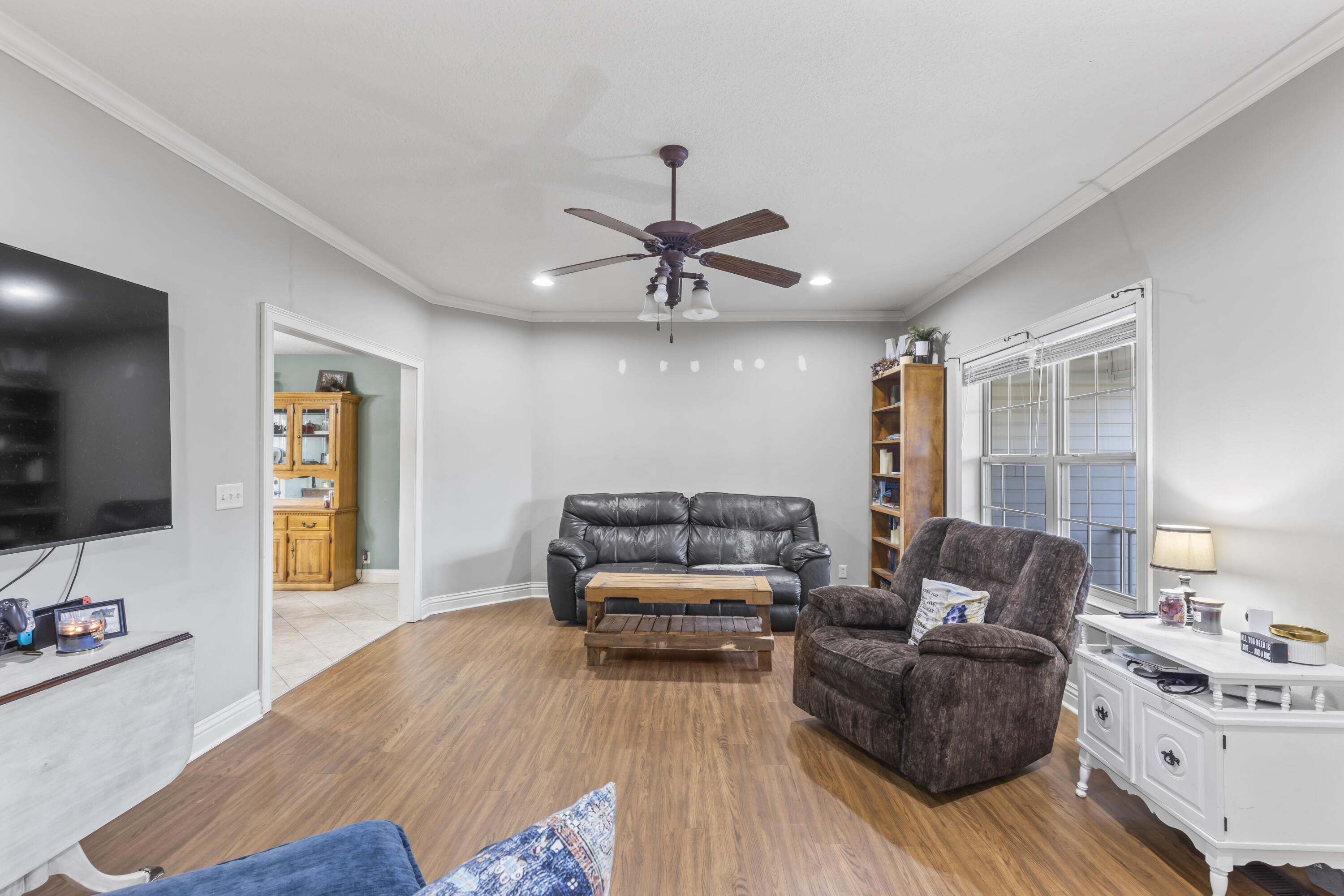 1405 Hagny Street Property Photo 45