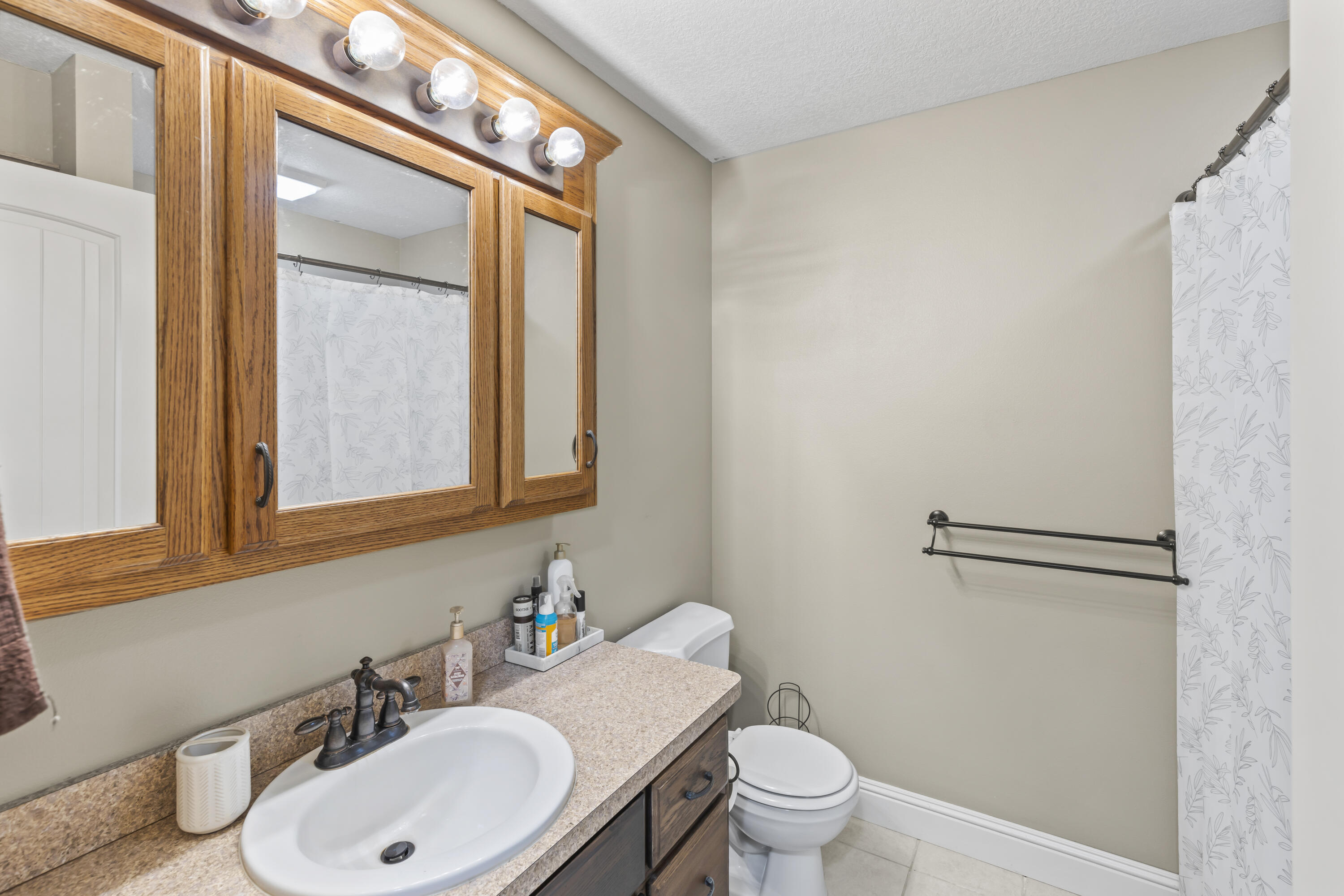 1405 Hagny Street Property Photo 46