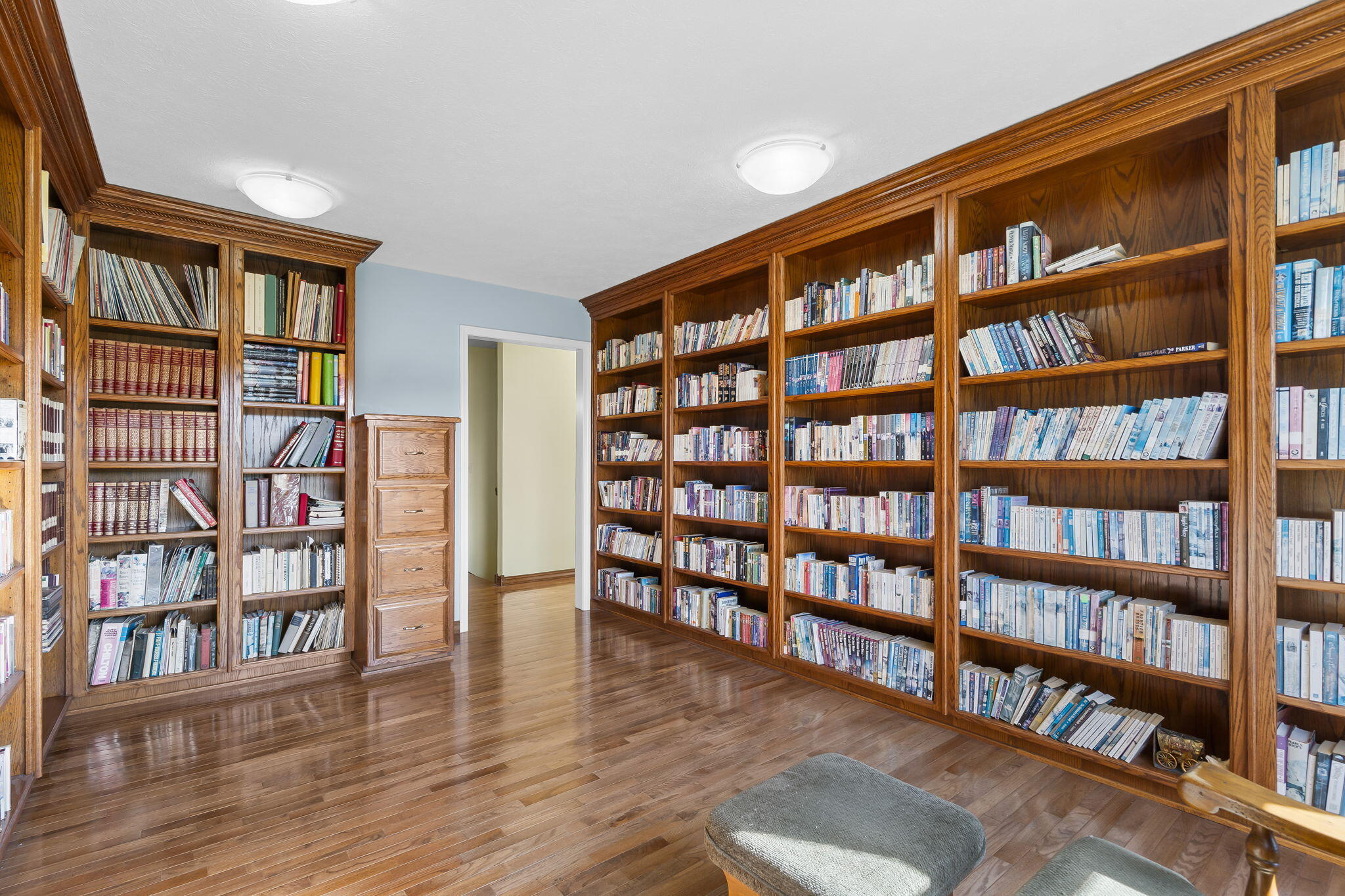 1013 West Sunny Slopes Drive Property Photo 18