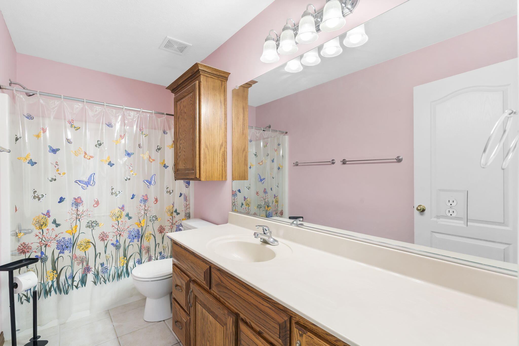 1013 West Sunny Slopes Drive Property Photo 28