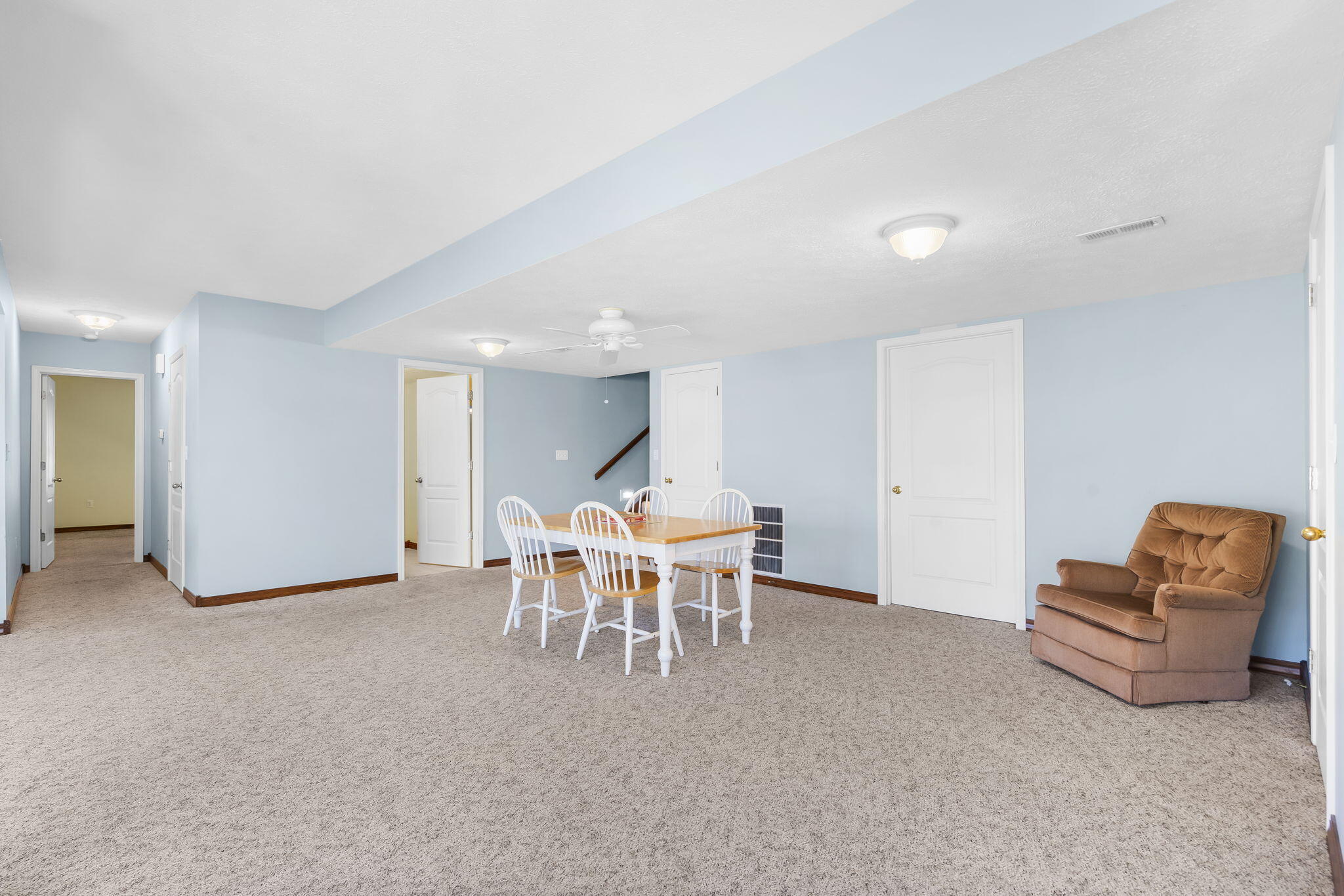 1013 West Sunny Slopes Drive Property Photo 30