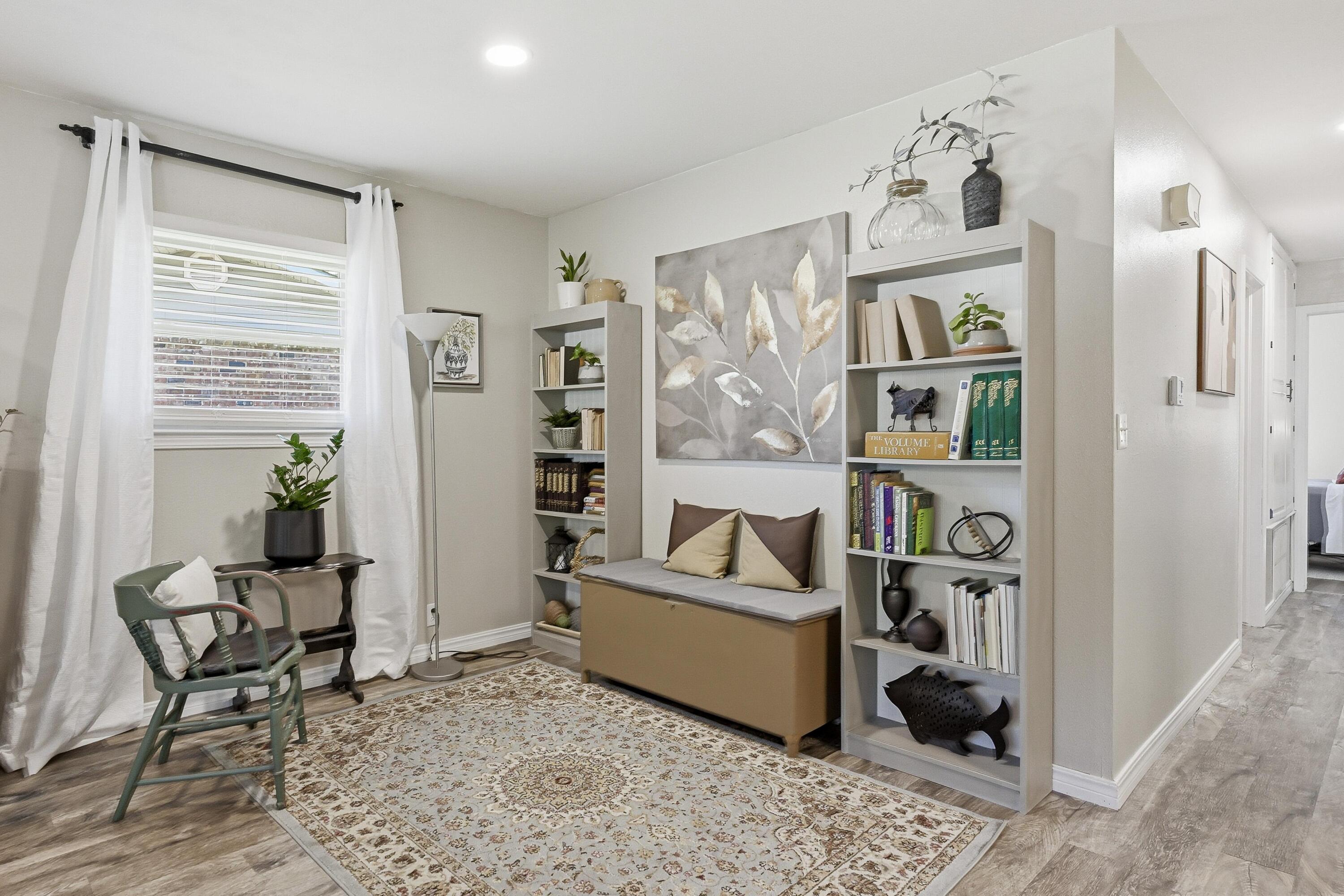 4010 College View Drive Property Photo 11