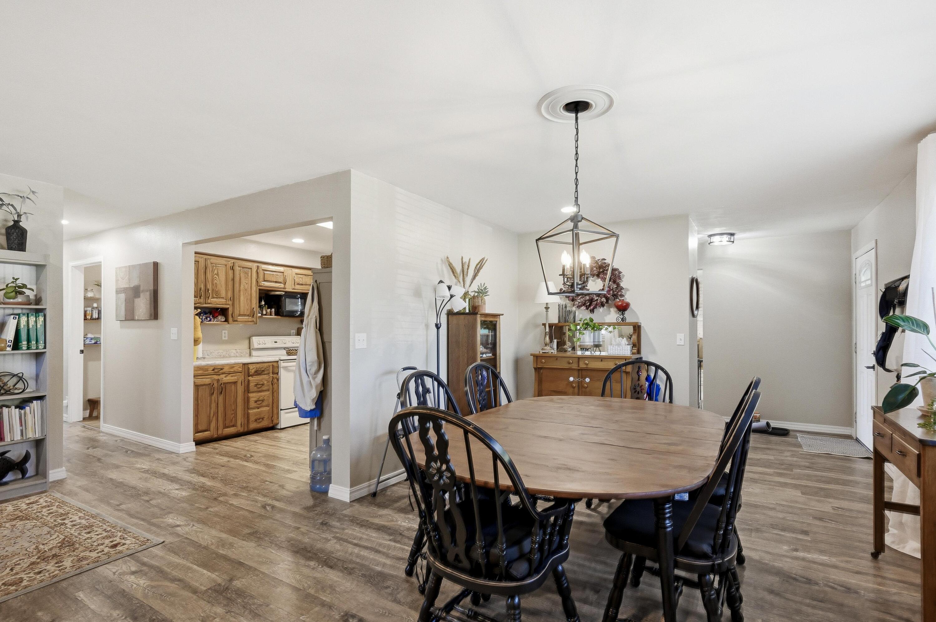 4010 College View Drive Property Photo 13