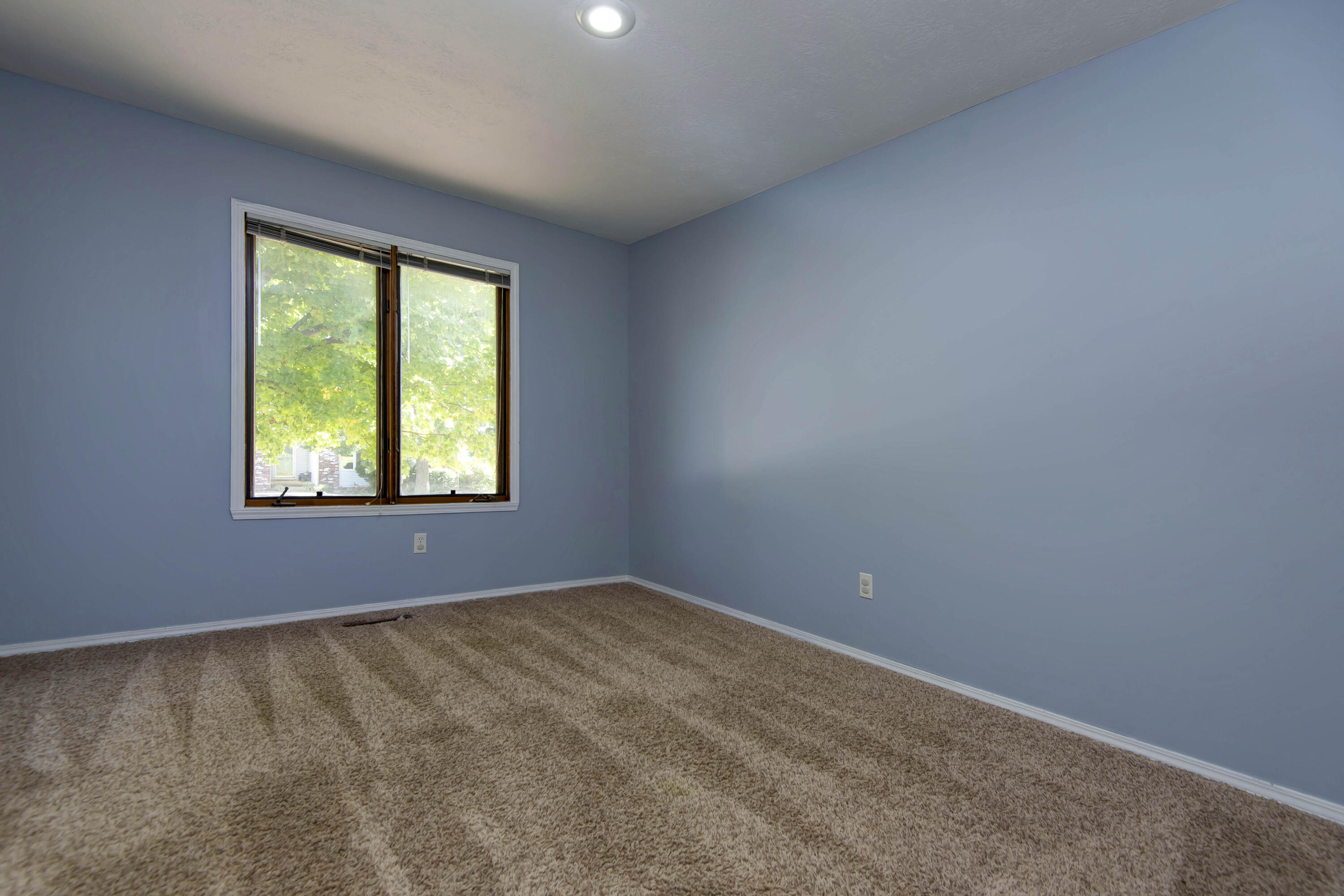 3243 South Nettleton Avenue Property Photo 13