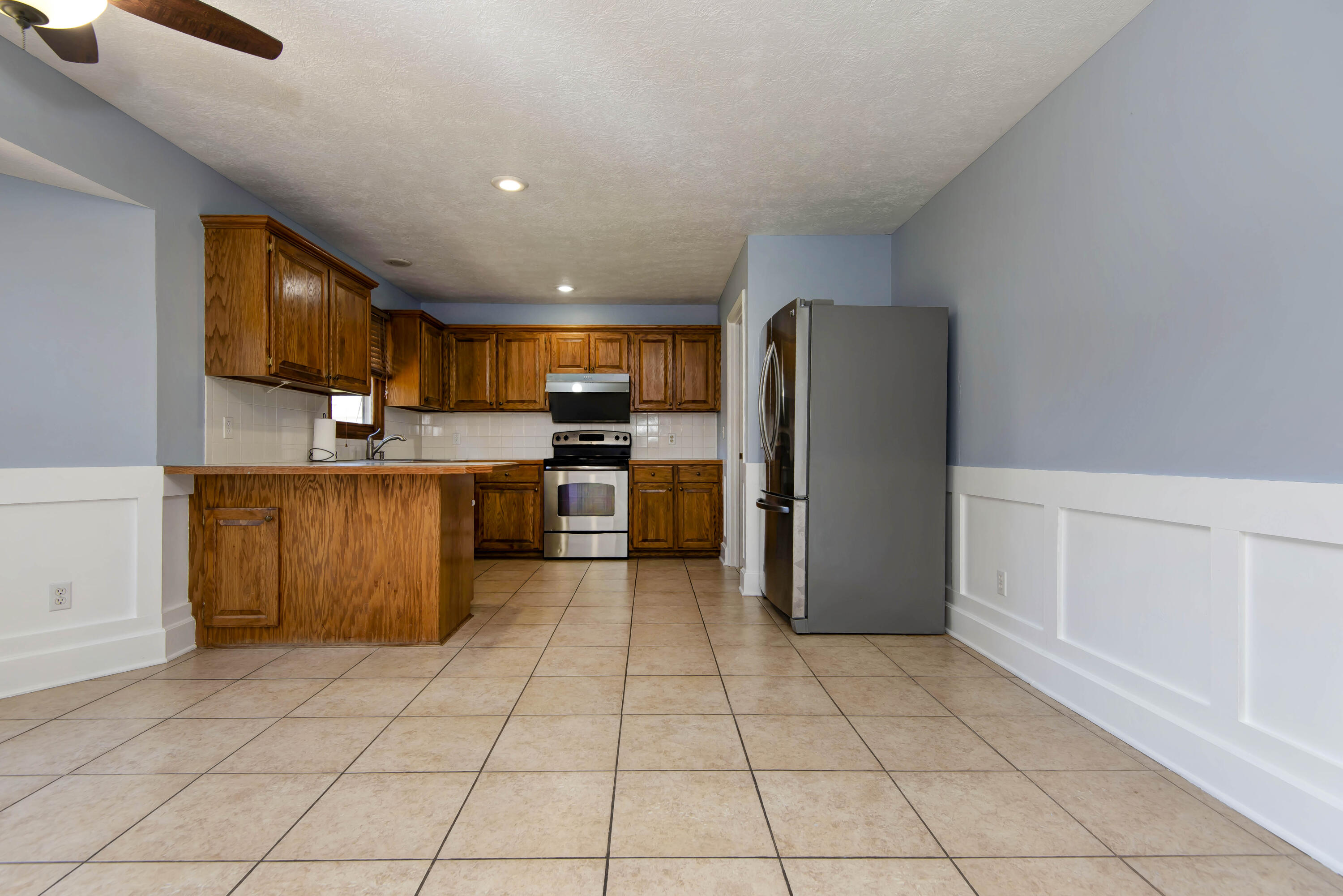 3243 South Nettleton Avenue Property Photo 15