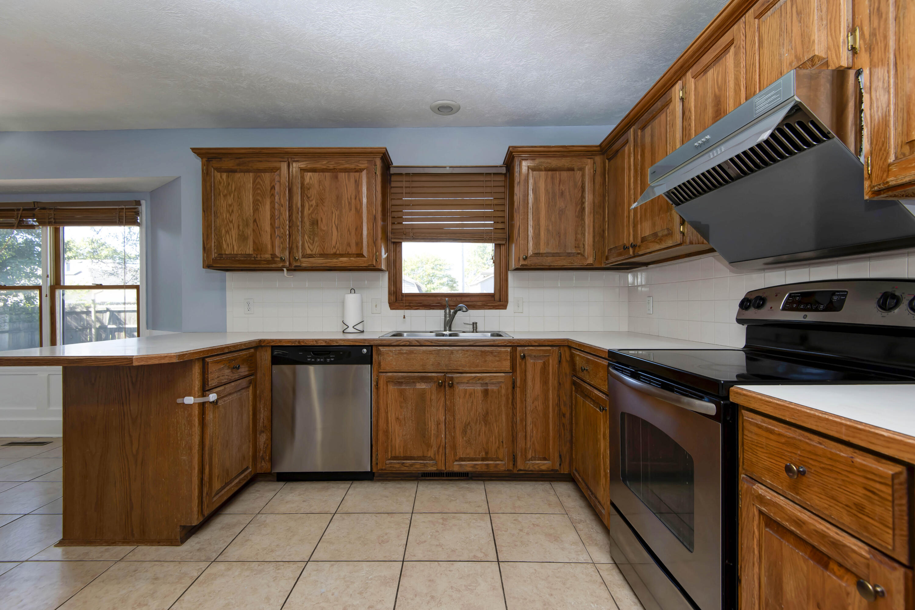 3243 South Nettleton Avenue Property Photo 19