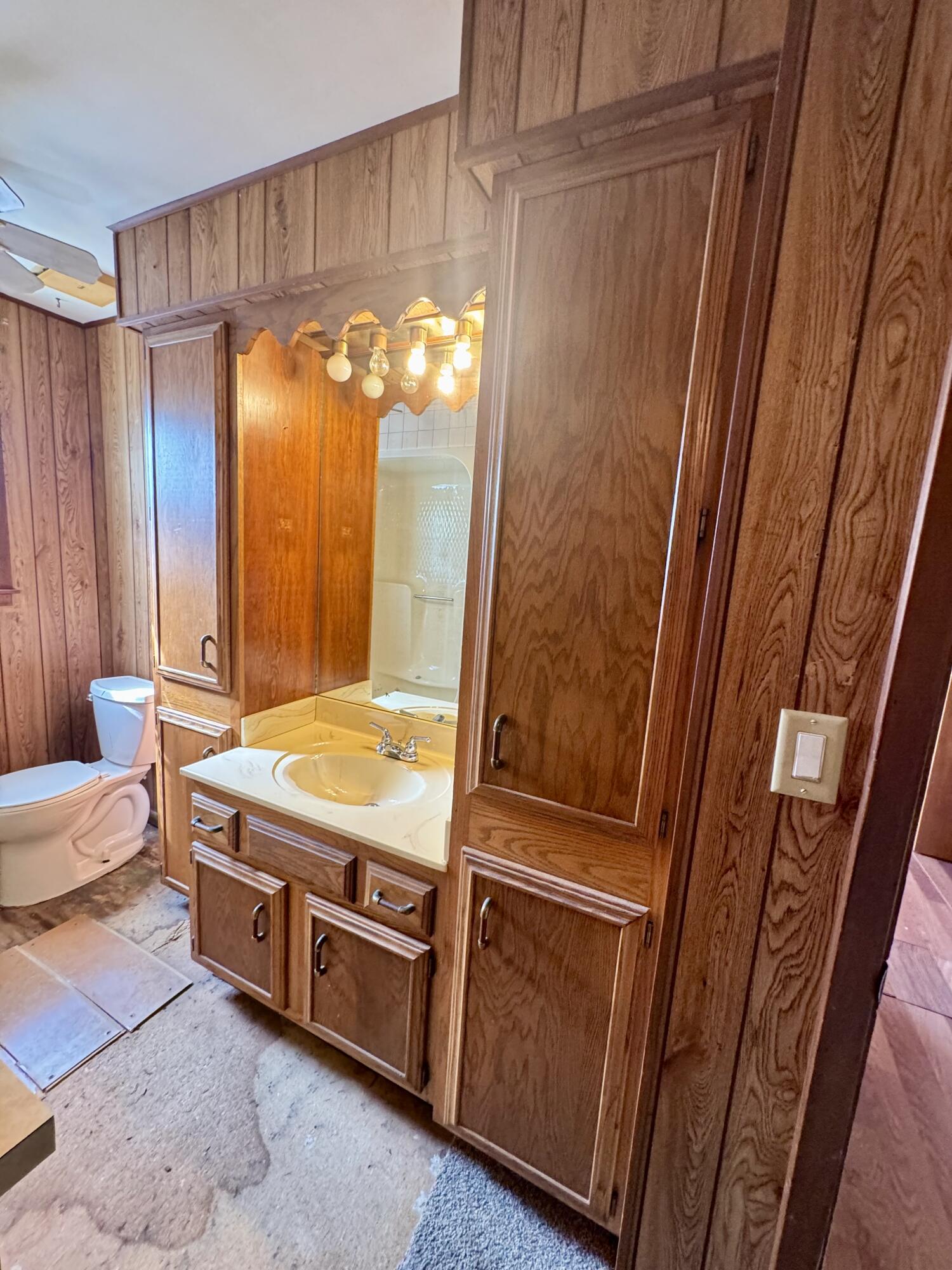 698 Mo-181 Property Photo 24