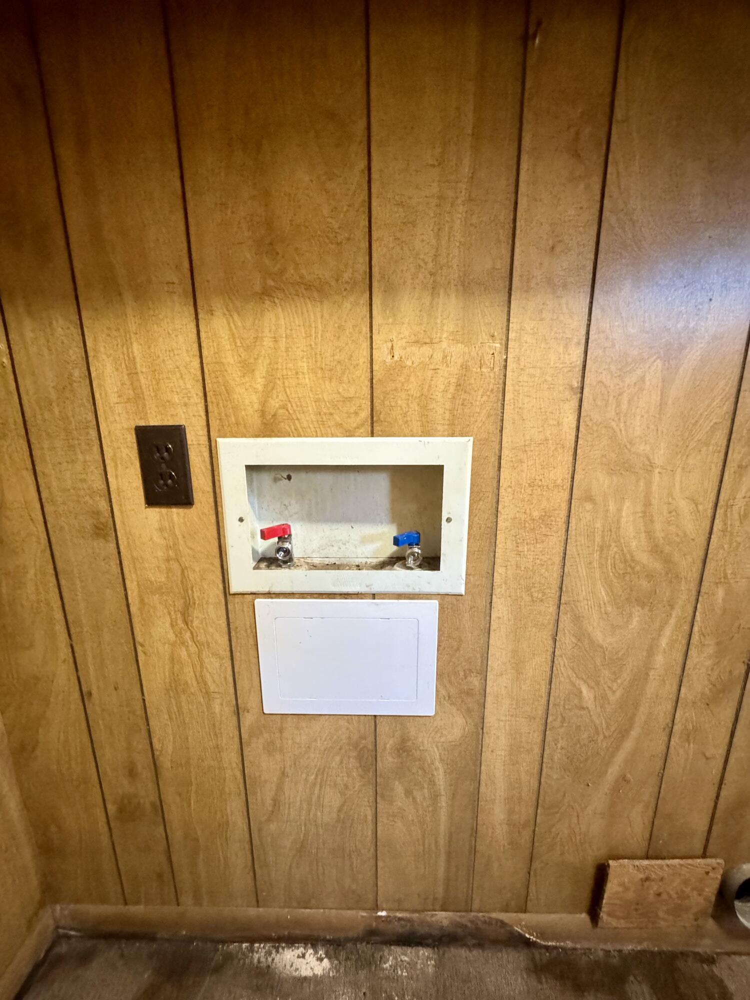 698 Mo-181 Property Photo 32